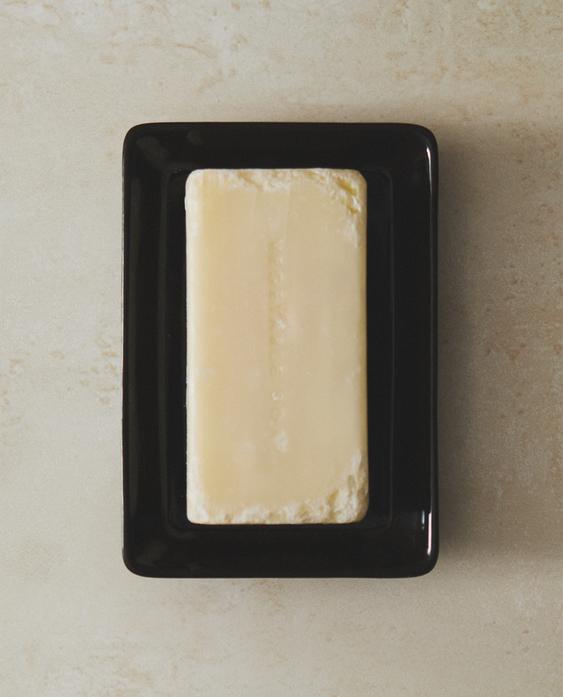 SABONETEIRA DE CASA DE BANHO PRETA