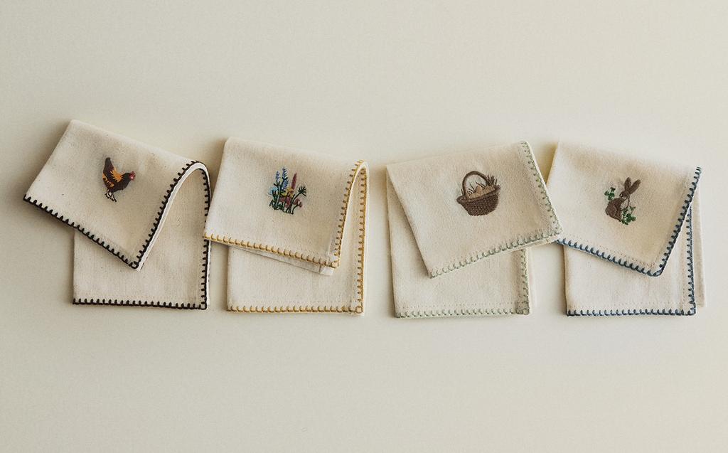 PACK SERVIETTES BRODERIE PÂQUES (LOT DE 4) PACK SERVIETTES BRODERIE PÂQUES (LOT DE 4)