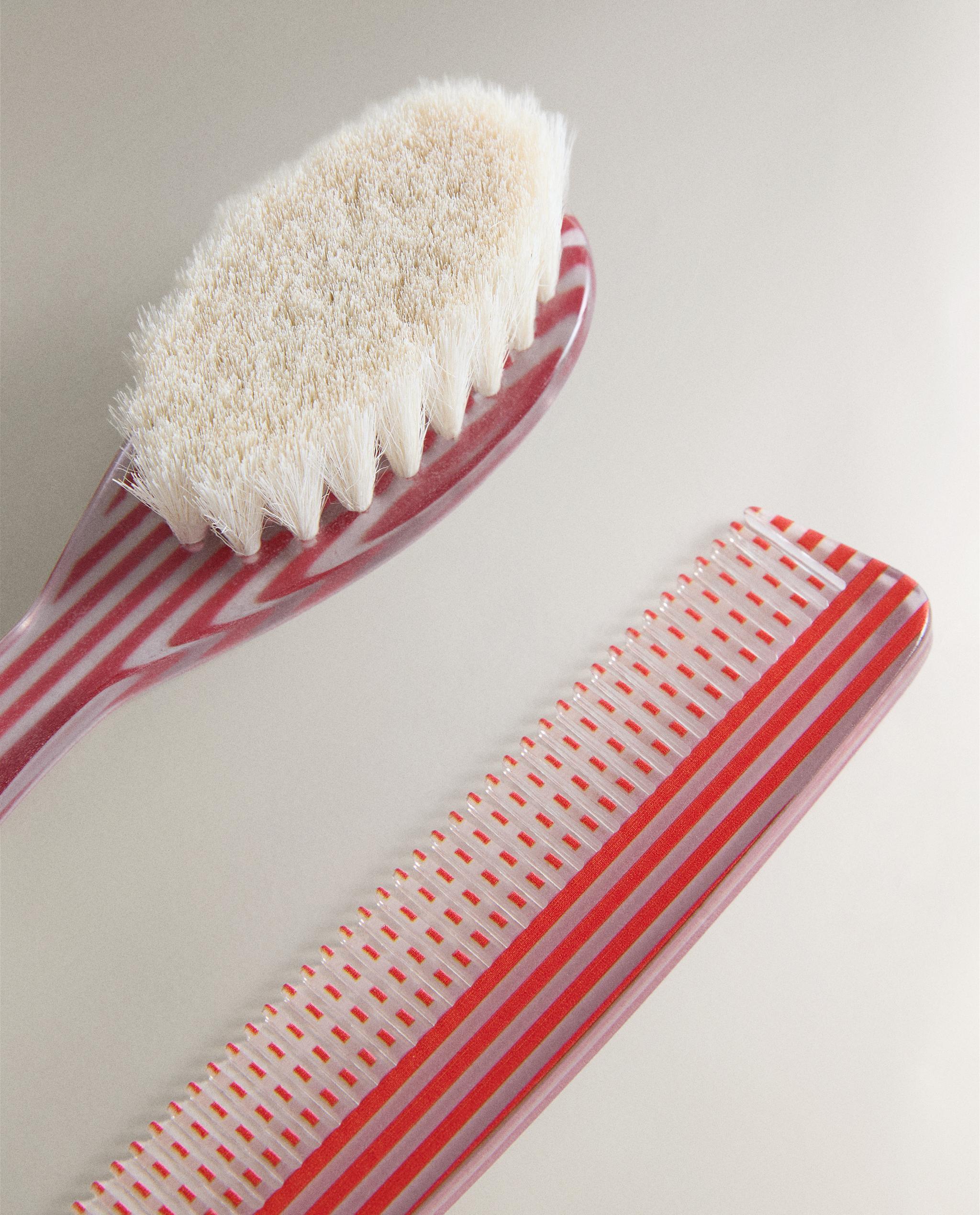 STRIPED BABY BRUSH AND COMB SET product thumbnail 5