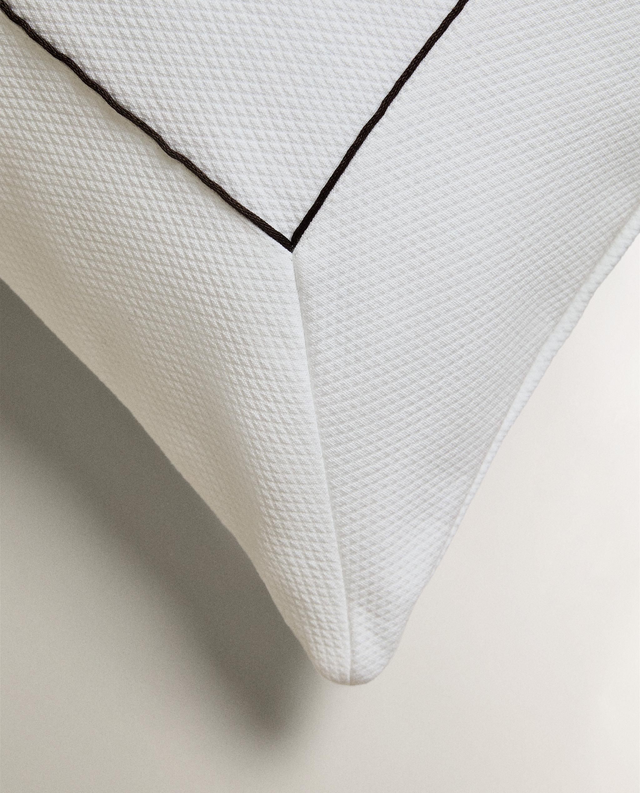 パイピング クッションカバー | Zara Home 日本/Japan