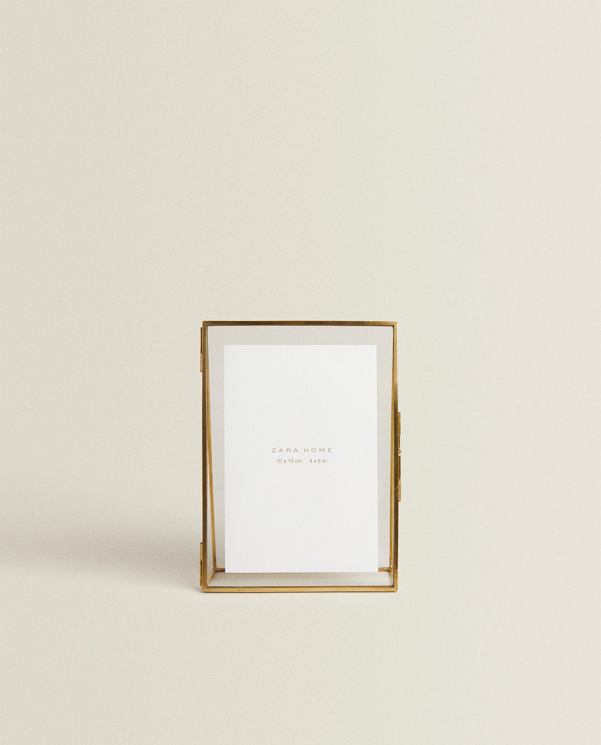 TRIANGULAR STRUCTURE PHOTO FRAME product thumbnail 2