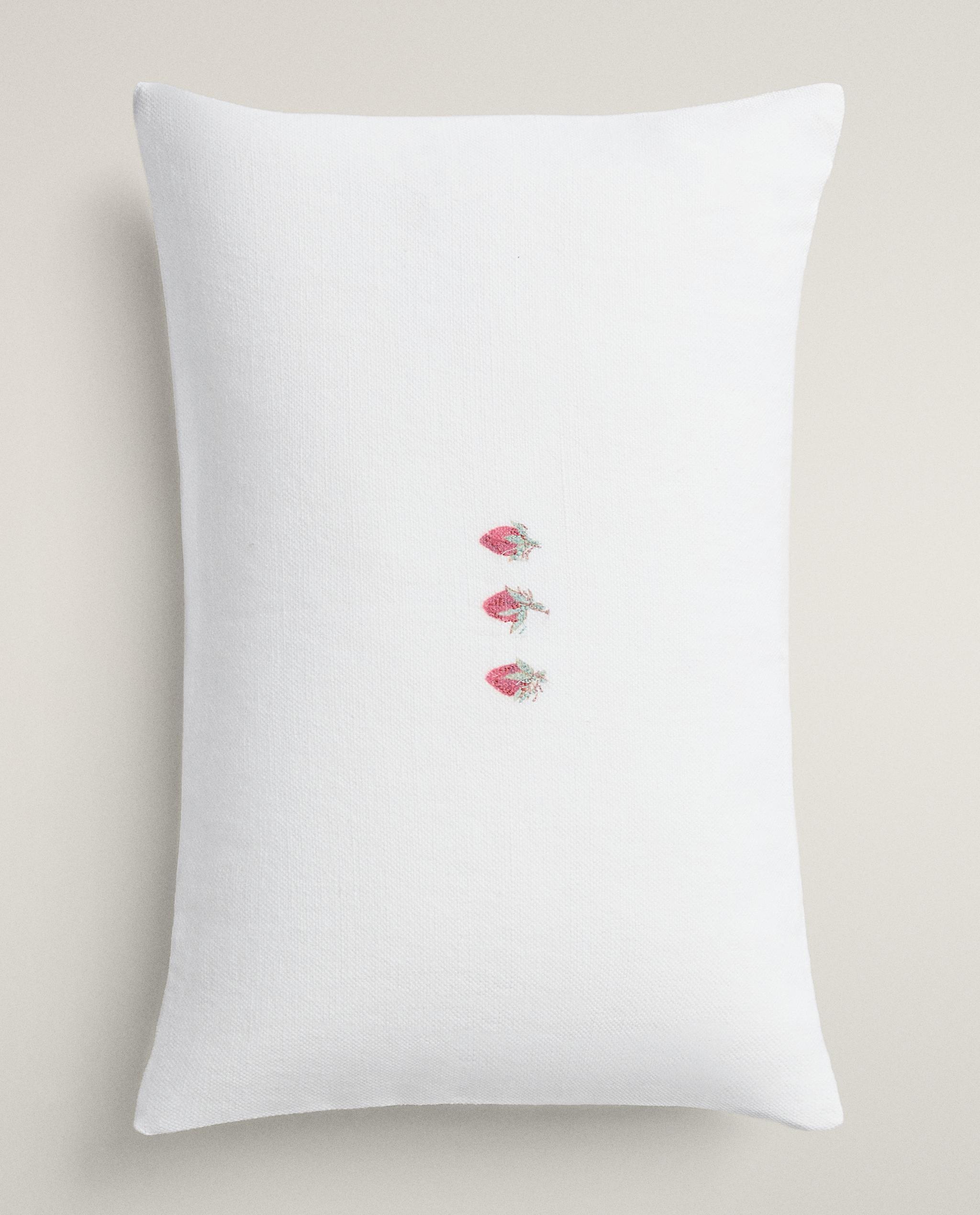 STRAWBERRY CUSHION COVER product thumbnail 5