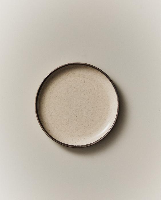 PORCELAIN SIDE PLATE WITH ANTIQUE FINISH RIM