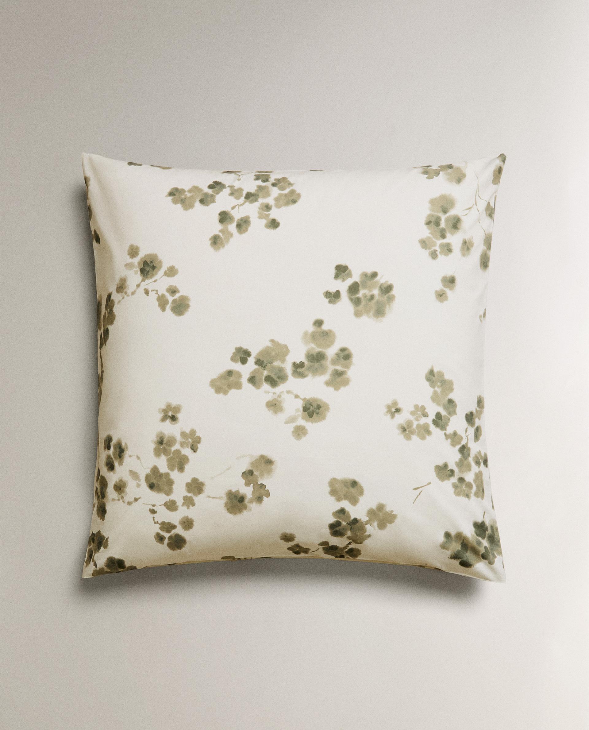 BLENDED PRINT PILLOWCASE