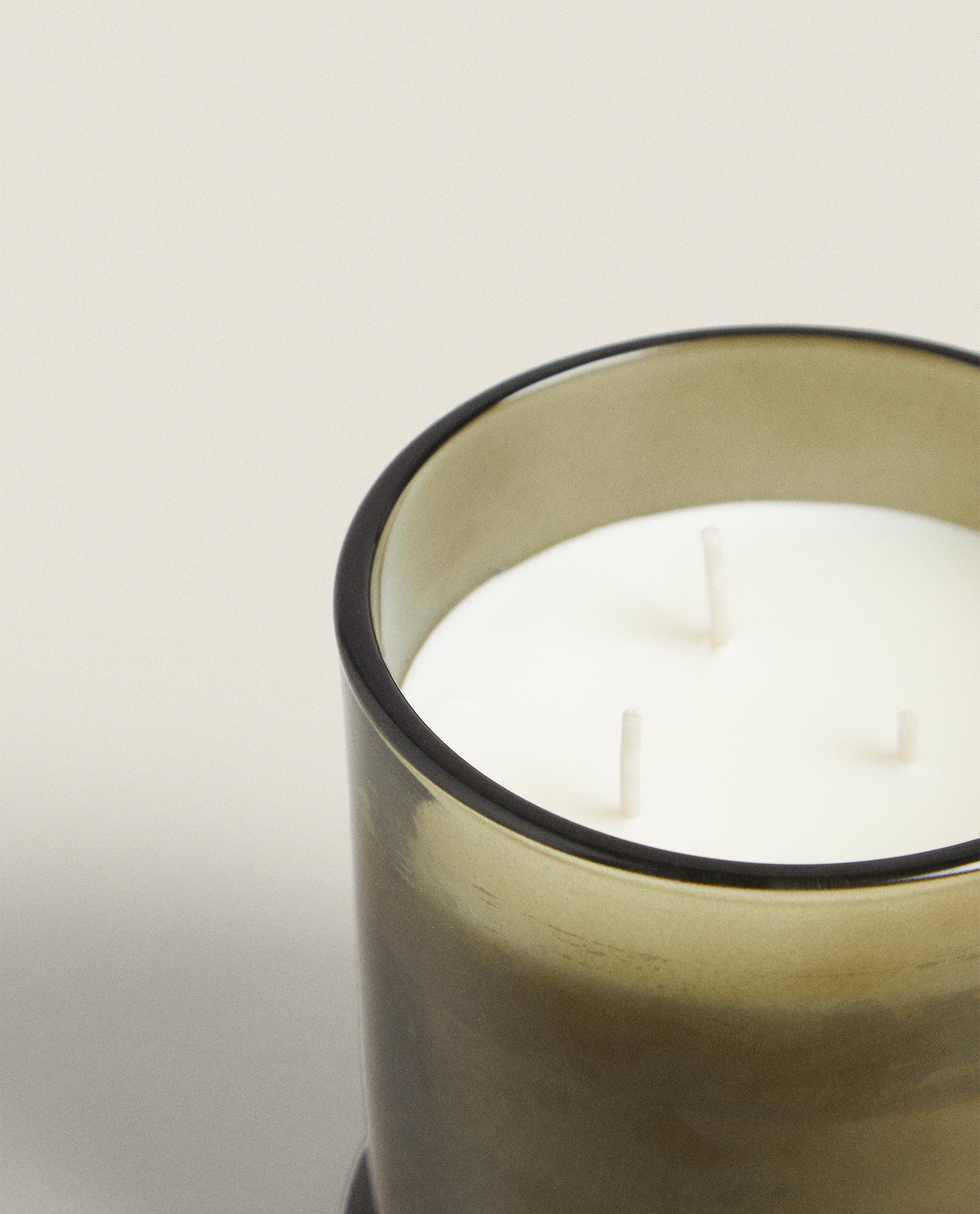 (500 G) BASILICUM SCENTED CANDLE