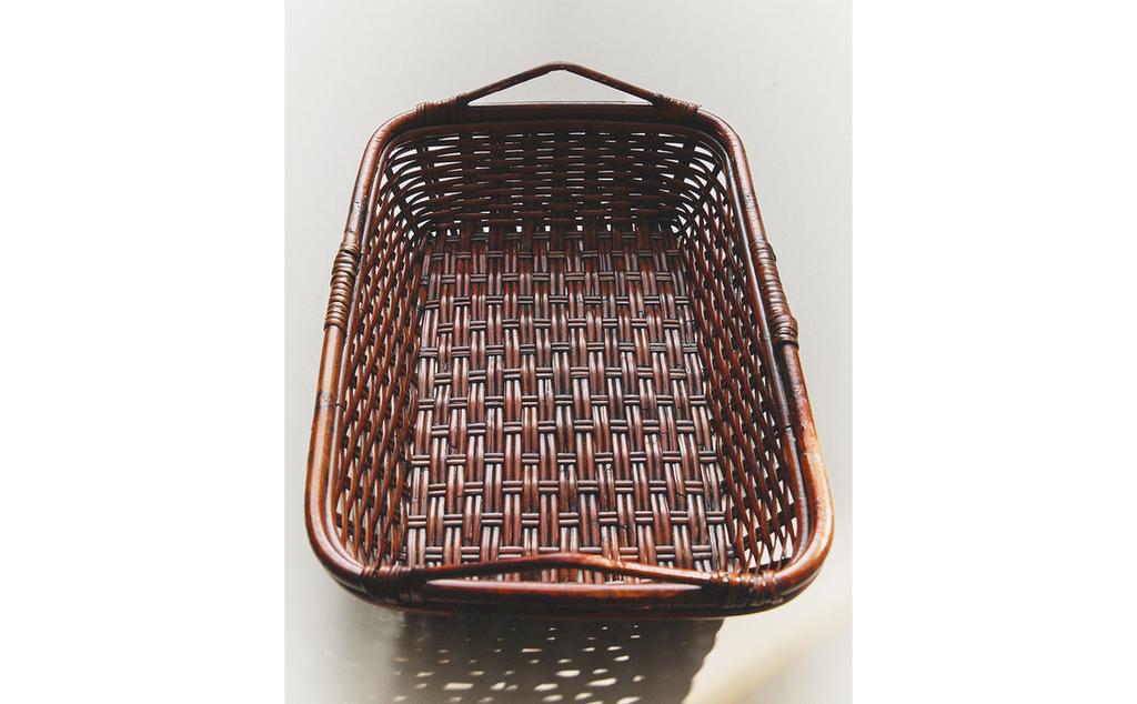 KOŠARA ZA VOĆE OD RATANA