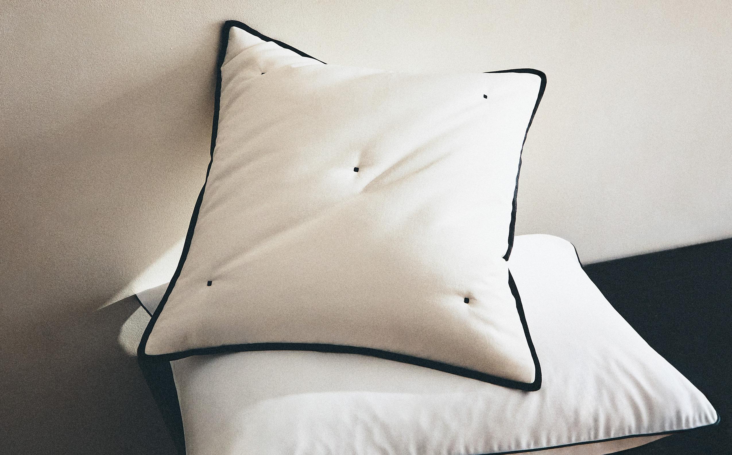 ZARA HOME 布製アルファベットセット Plain Bedding Sets by Zara Home | Zara Home Canada | New