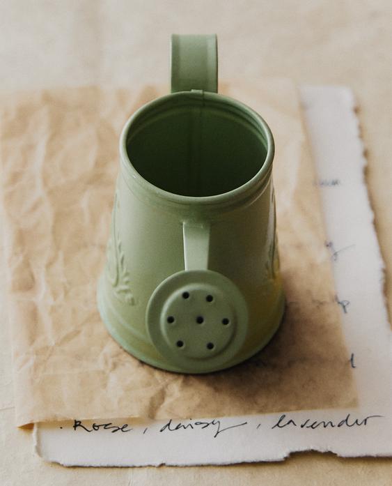 STEEL GARDEN WATERING CAN STEEL GARDEN WATERING CAN