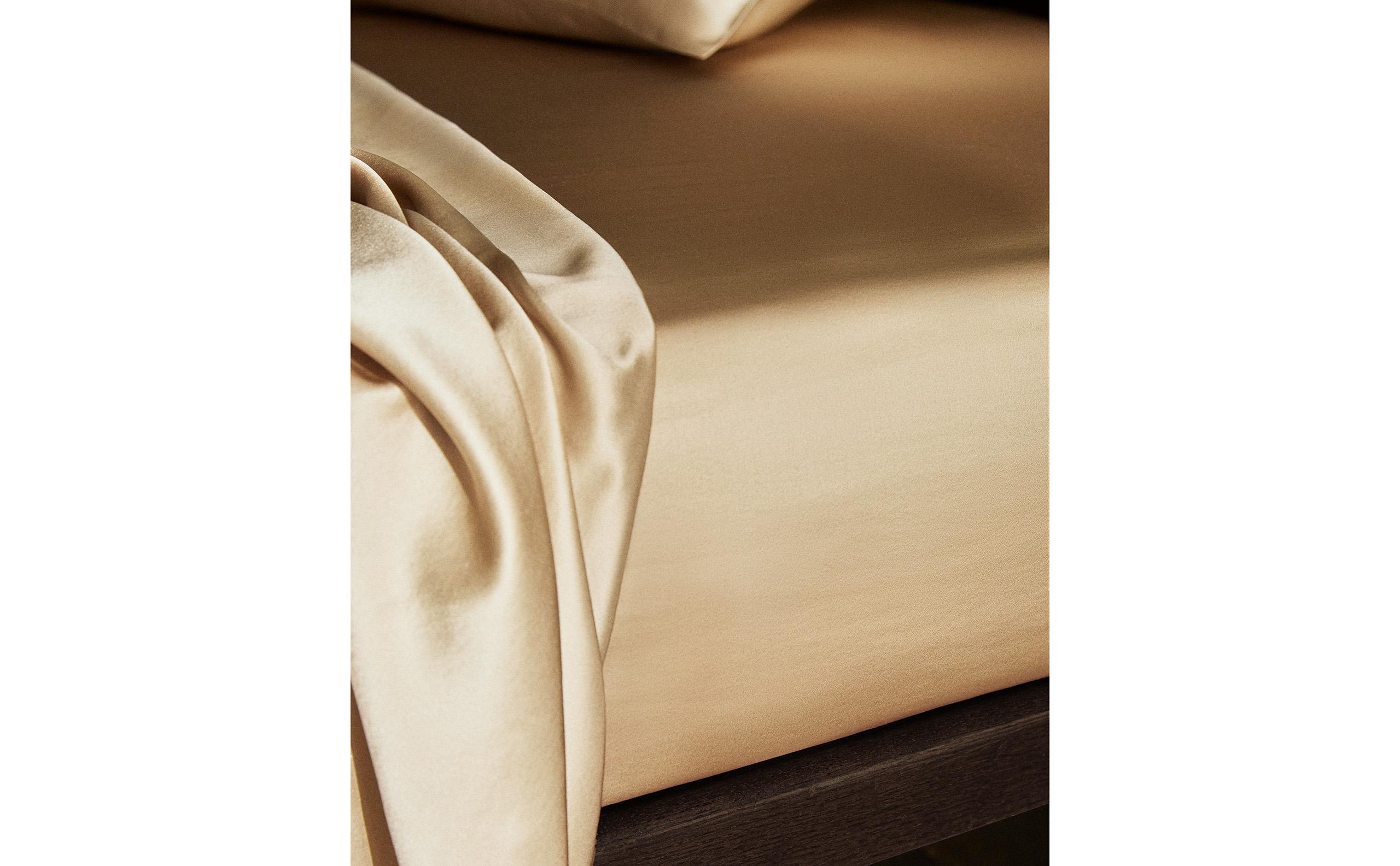 MULBERRY SILK FITTED SHEET | 30 CM HIGH product thumbnail 8