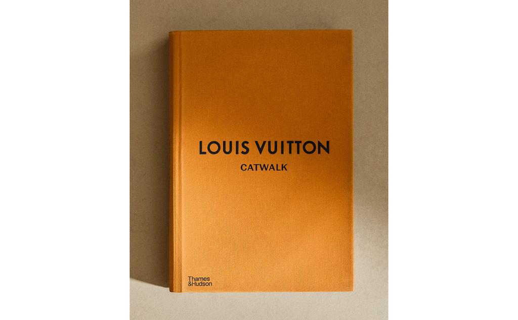 LIBRO CATWALK LUIS VUITTON