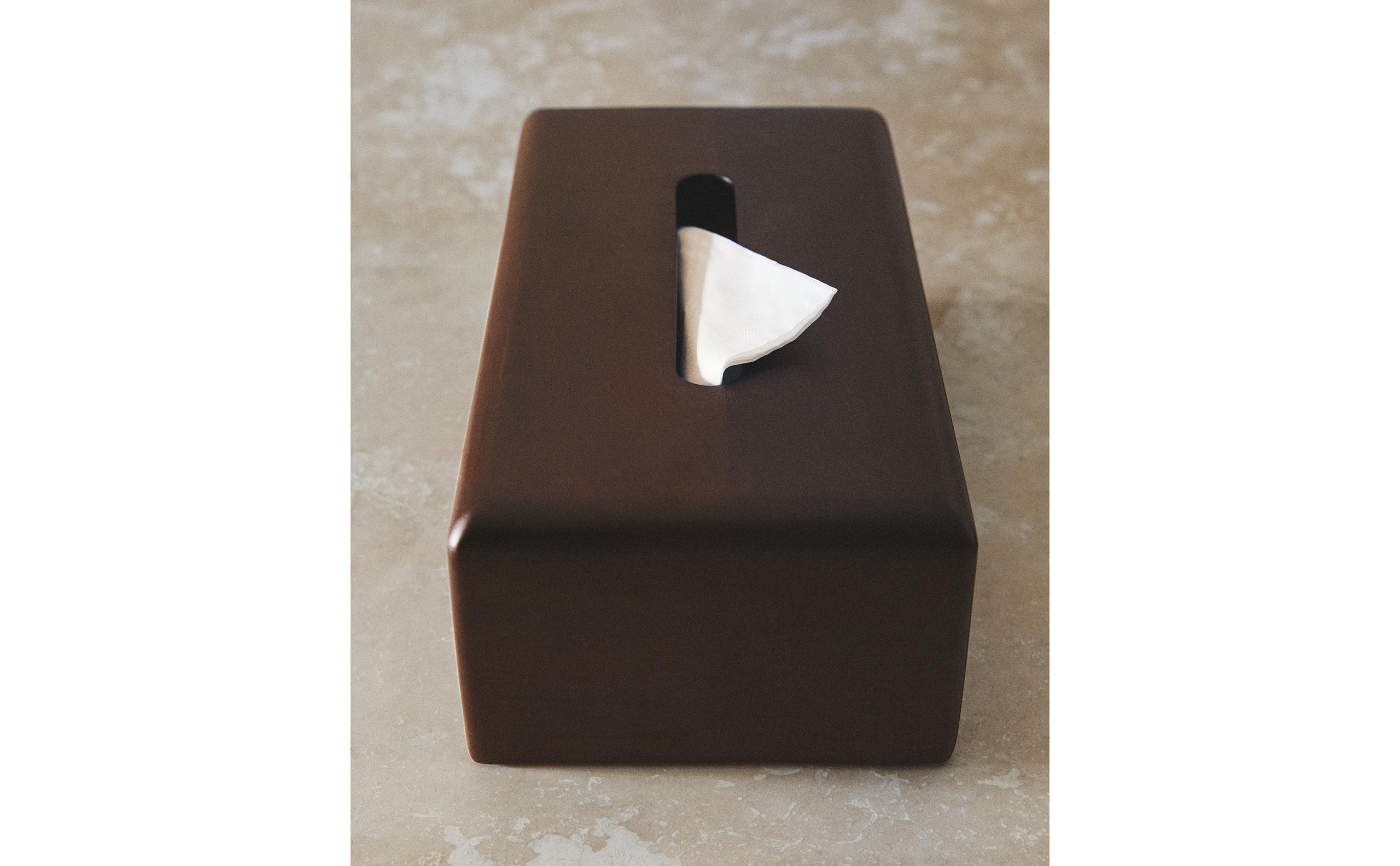 WOODEN TISSUE BOX product thumbnail 8