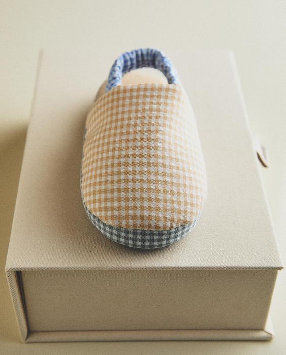 KIDS PANTOFFELS MET VICHY RUIT