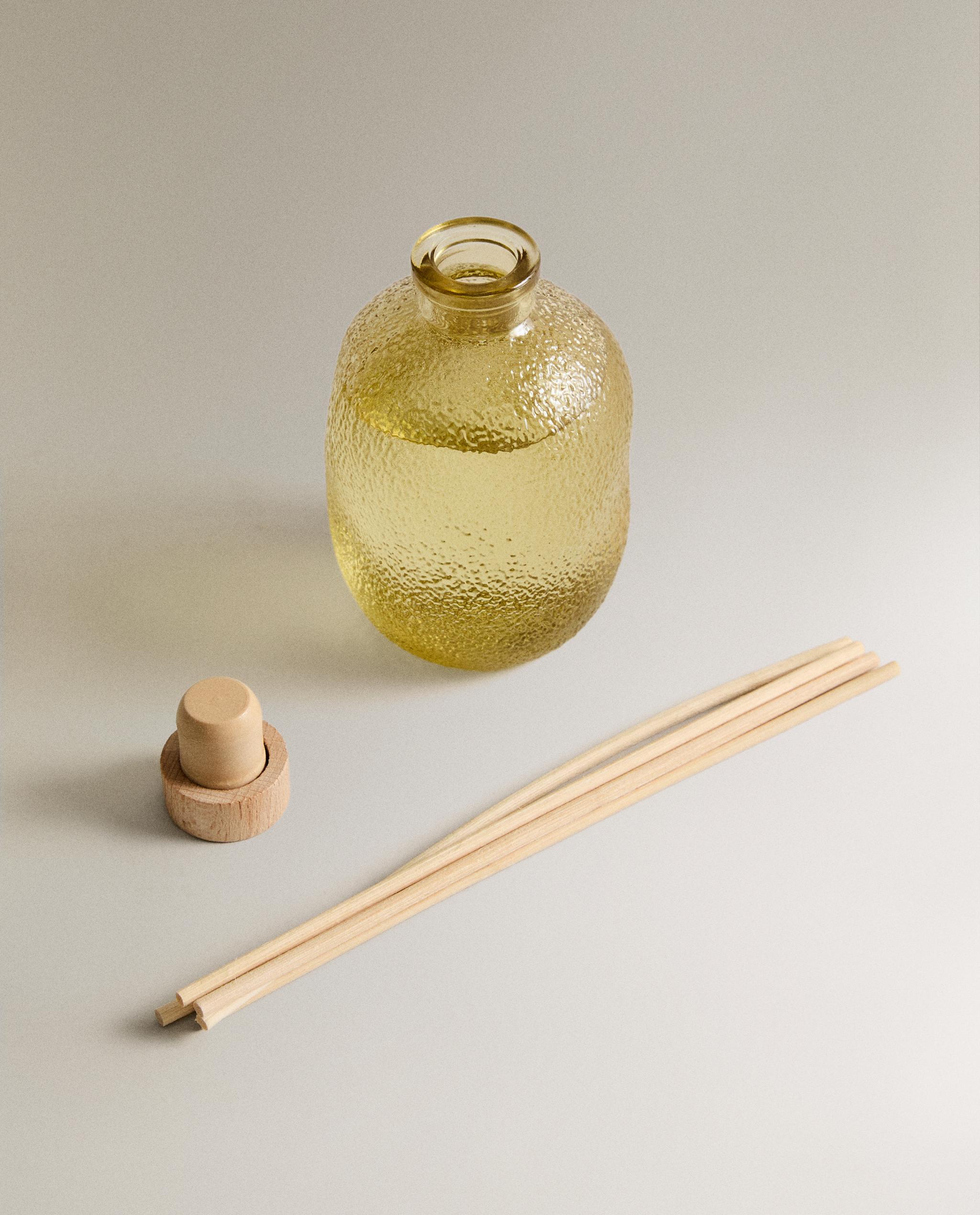 INCENSE & ORANGE REED DIFFUSER AND SCENTED CANDLE product thumbnail 15