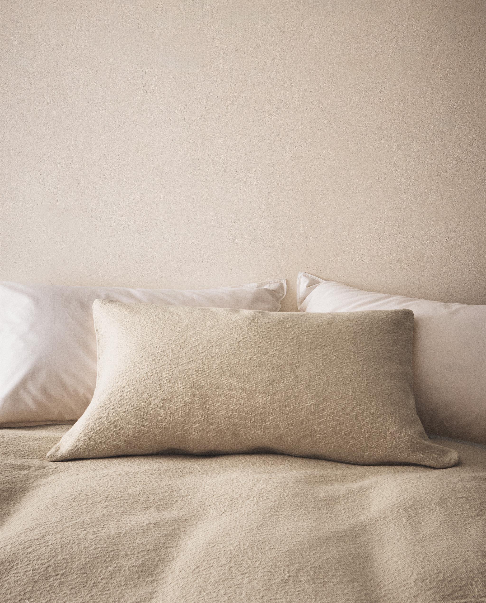COTTON JACQUARD CUSHION COVER product thumbnail 8