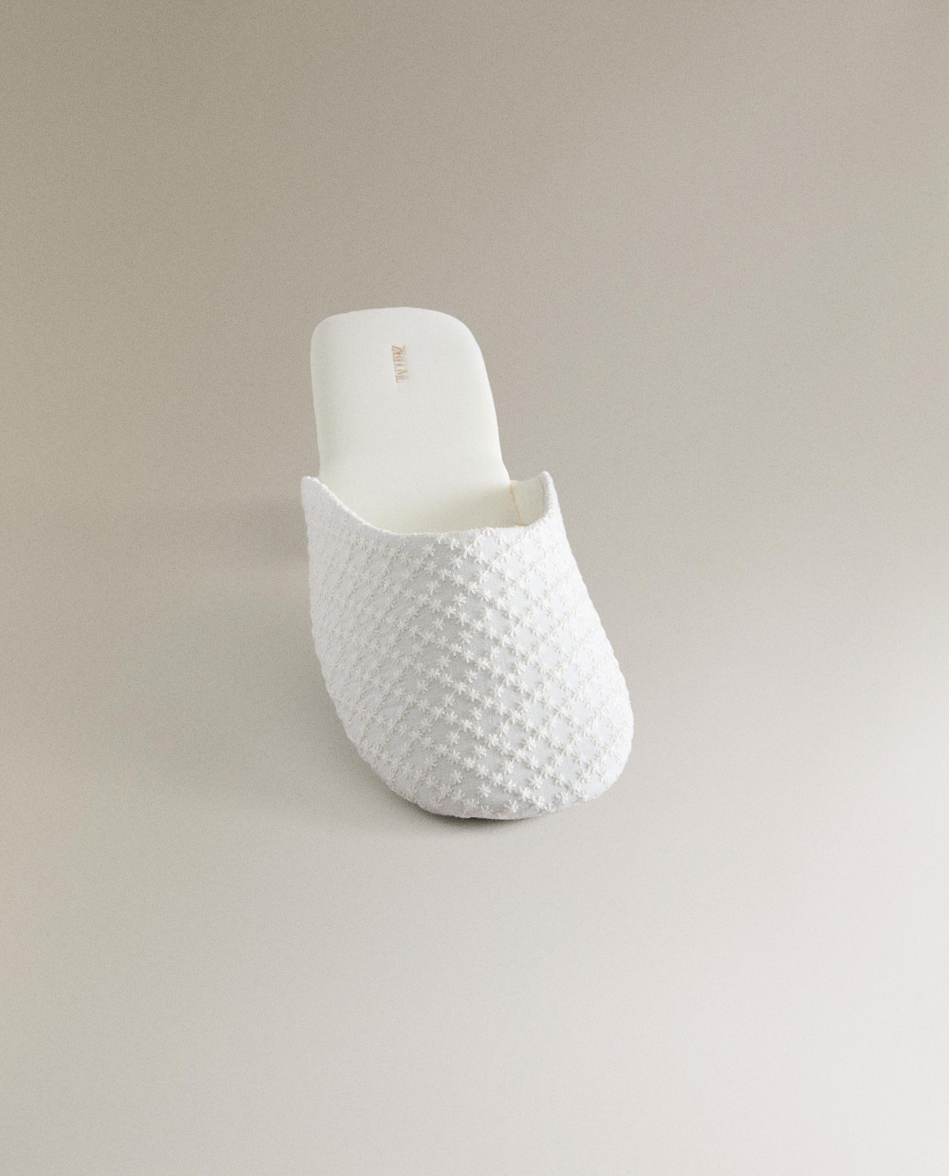 PLUMETIS FABRIC SLIPPERS WITH SATEEN DETAIL | Zara Home United