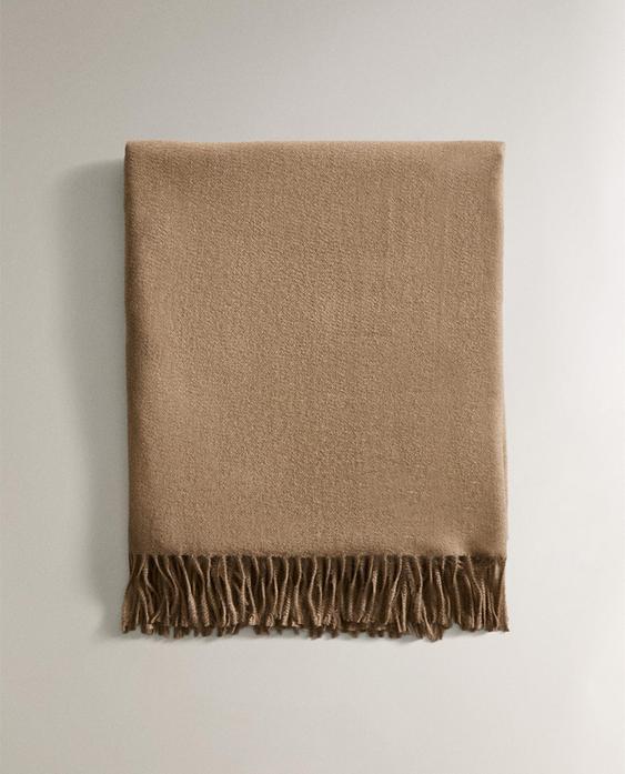 EXTRA SOFT PLAIN THROW