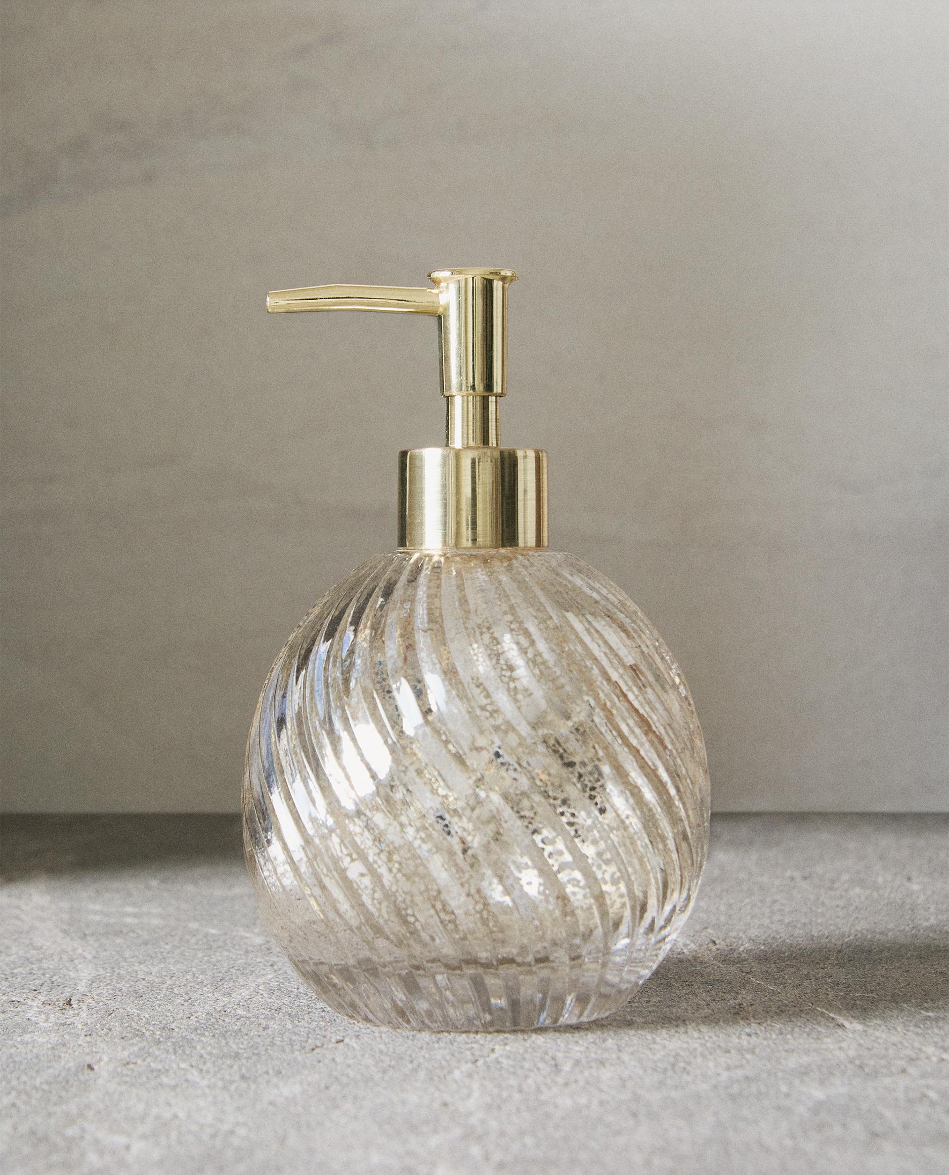 円錐形 クリスタル 花瓶 | Zara Home 日本/Japan 円錐形 クリスタル 花瓶 | Zara Home 日本/Japan
