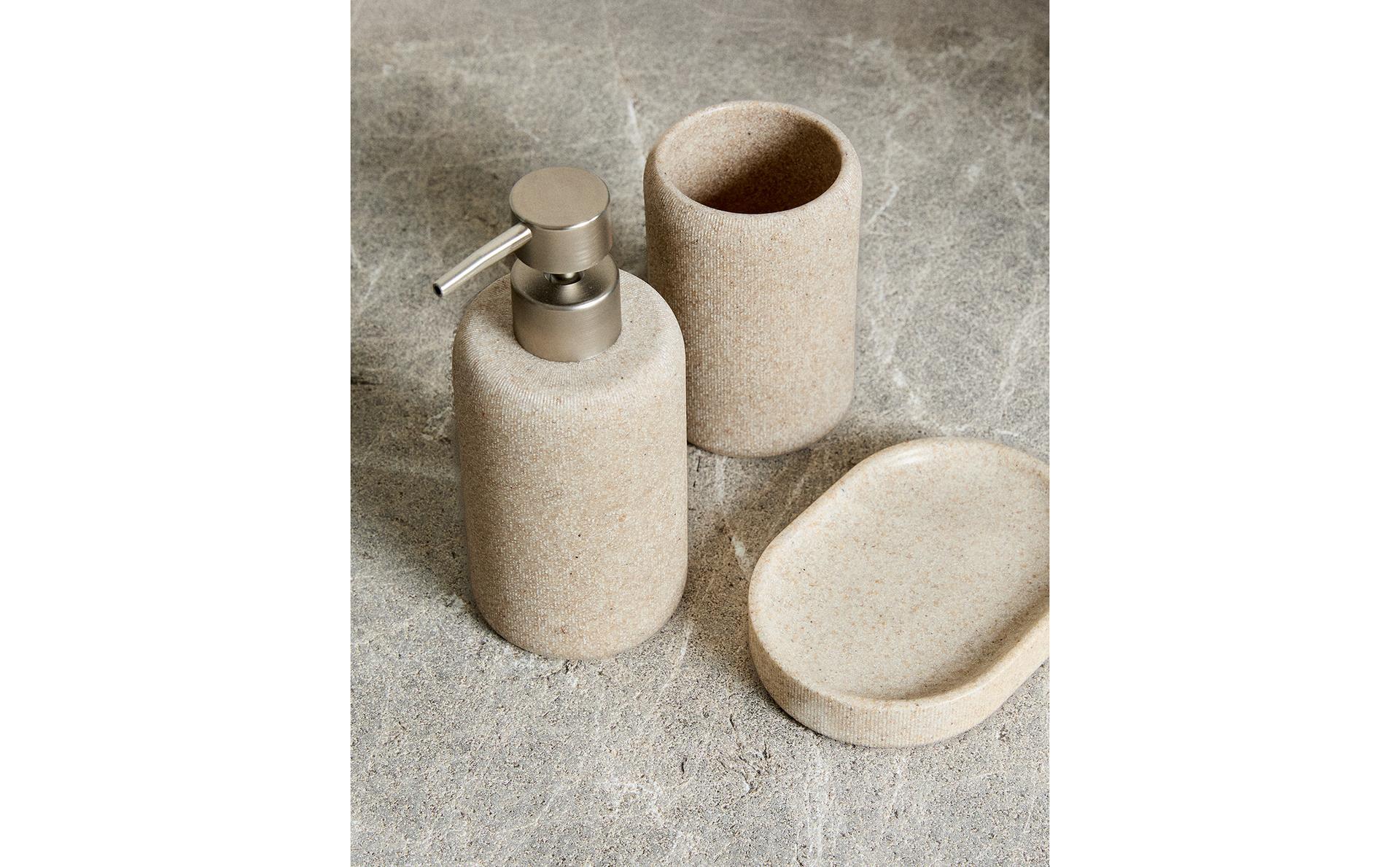 RESIN BATHROOM SET RESIN BATHROOM SET