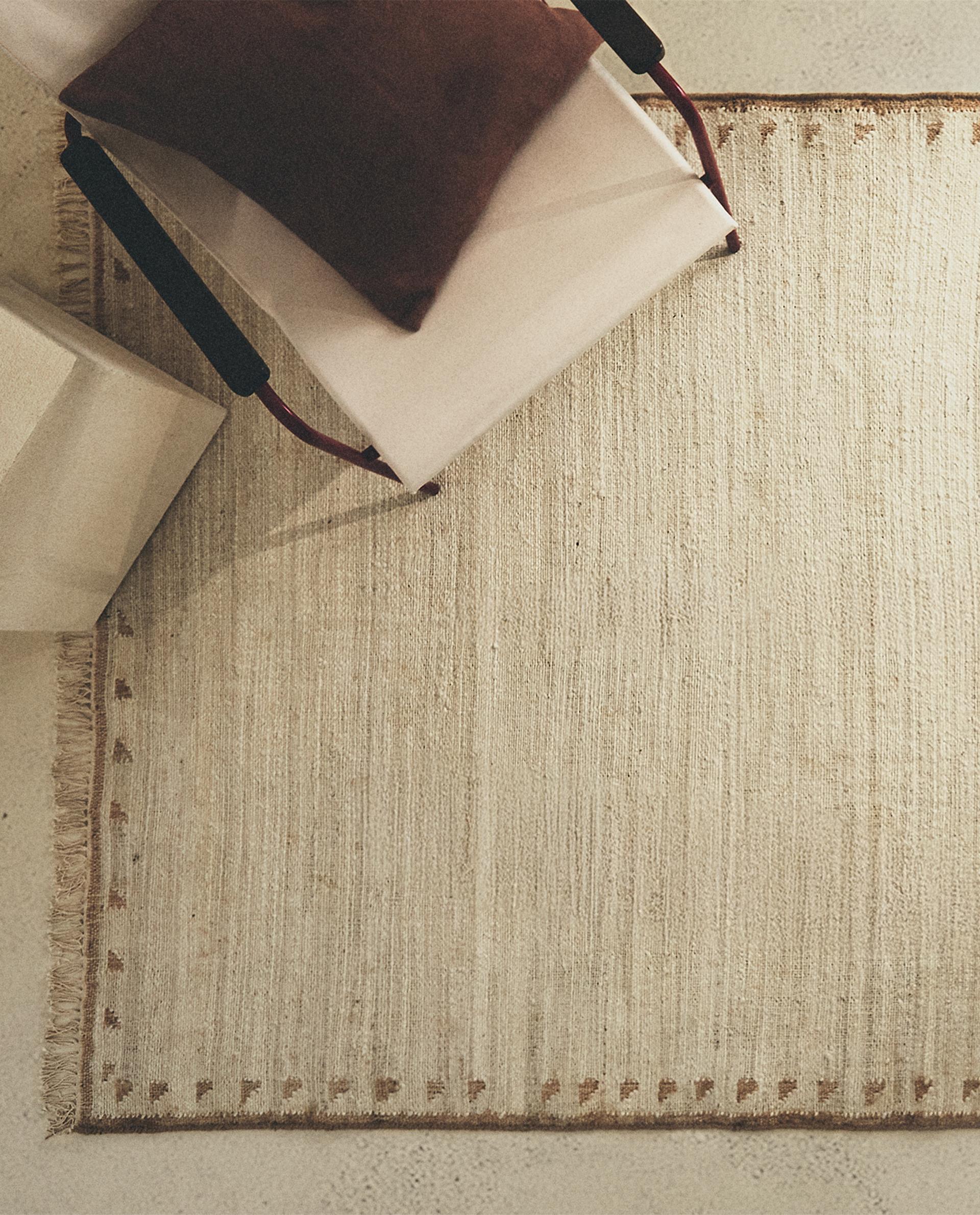 ウェーブ ウール ラグ | Zara Home 日本/Japan