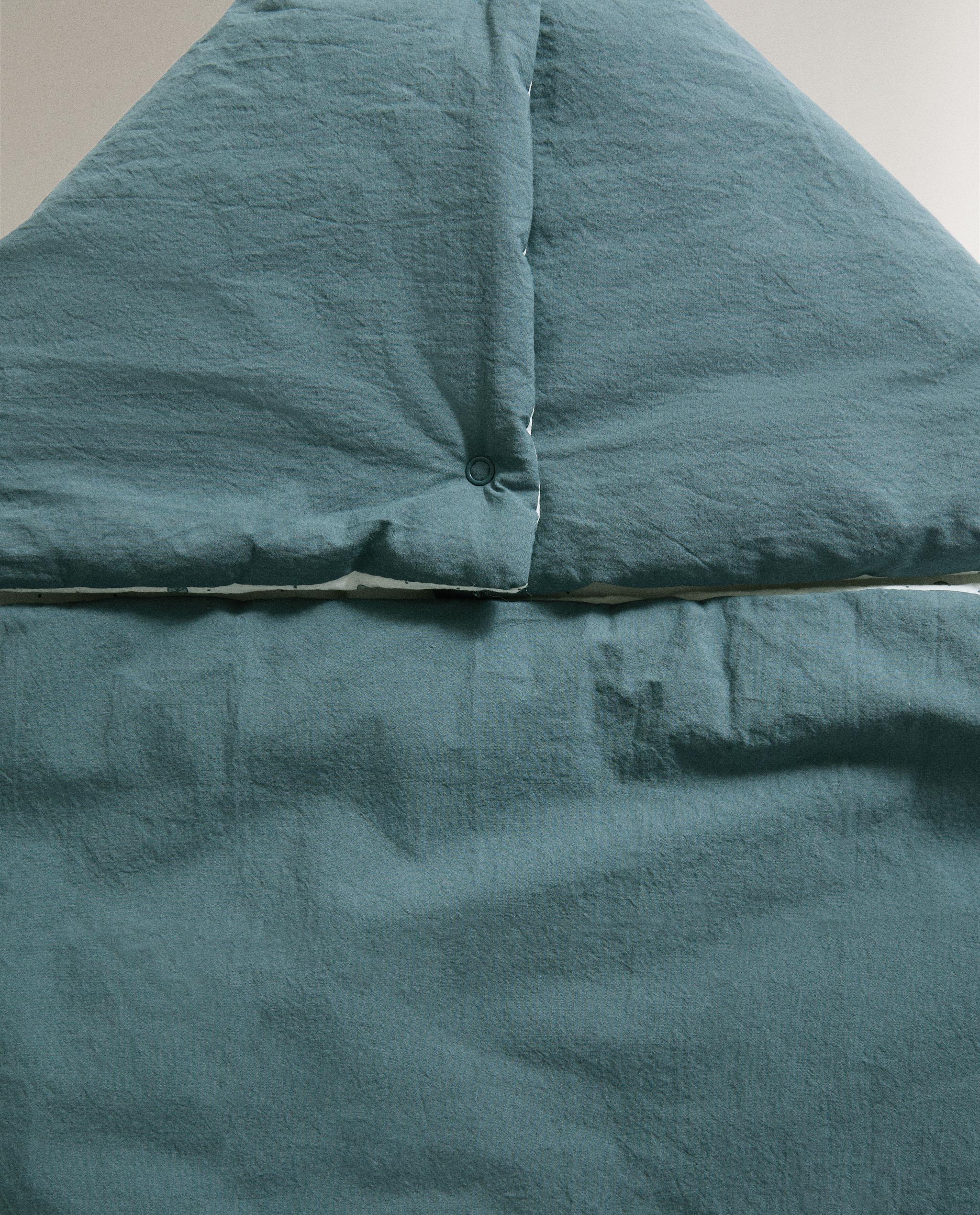 LEAF PRINT COTTON CARRYCOT BABY WRAP product thumbnail 6