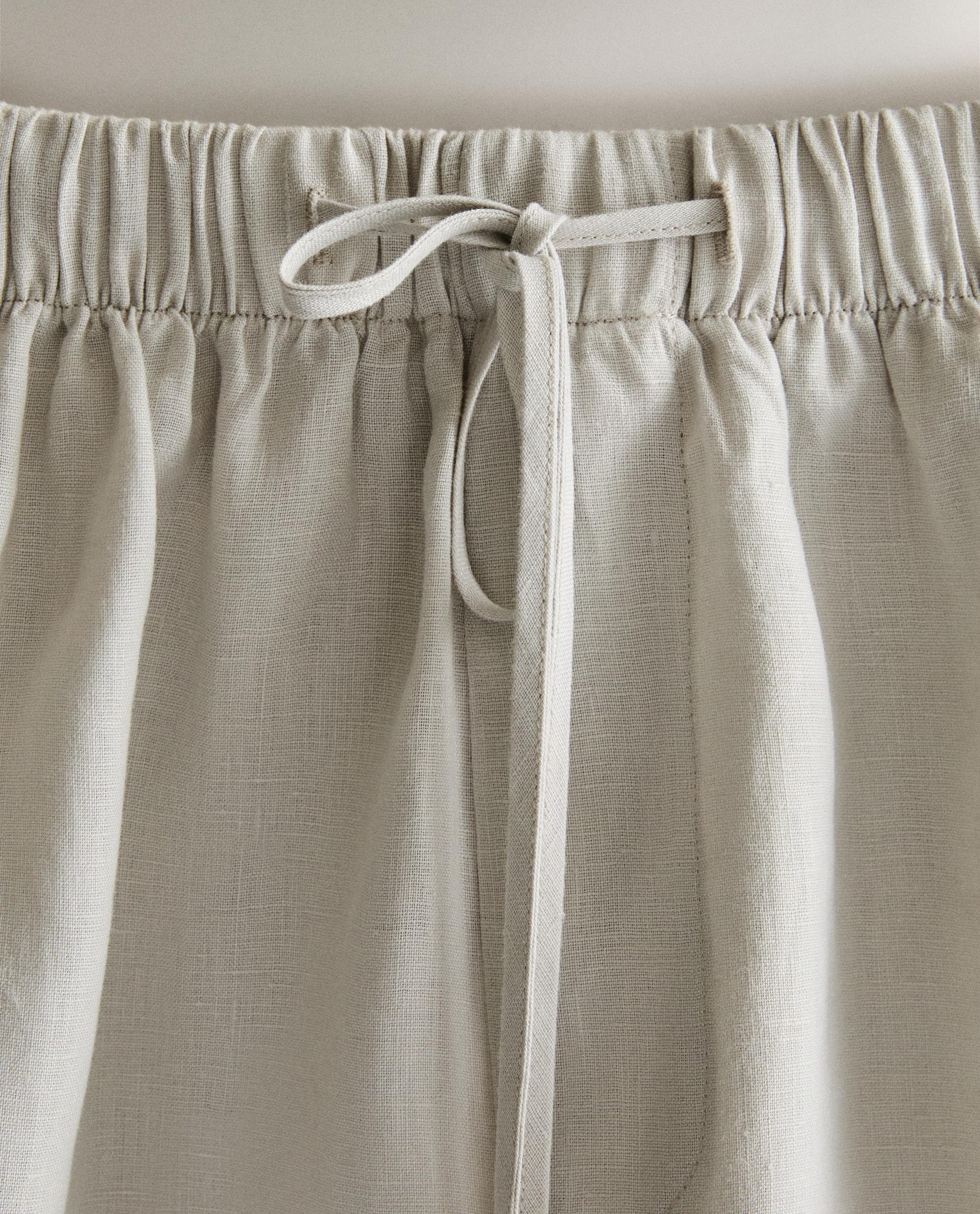 LINEN SHORTS product thumbnail 3
