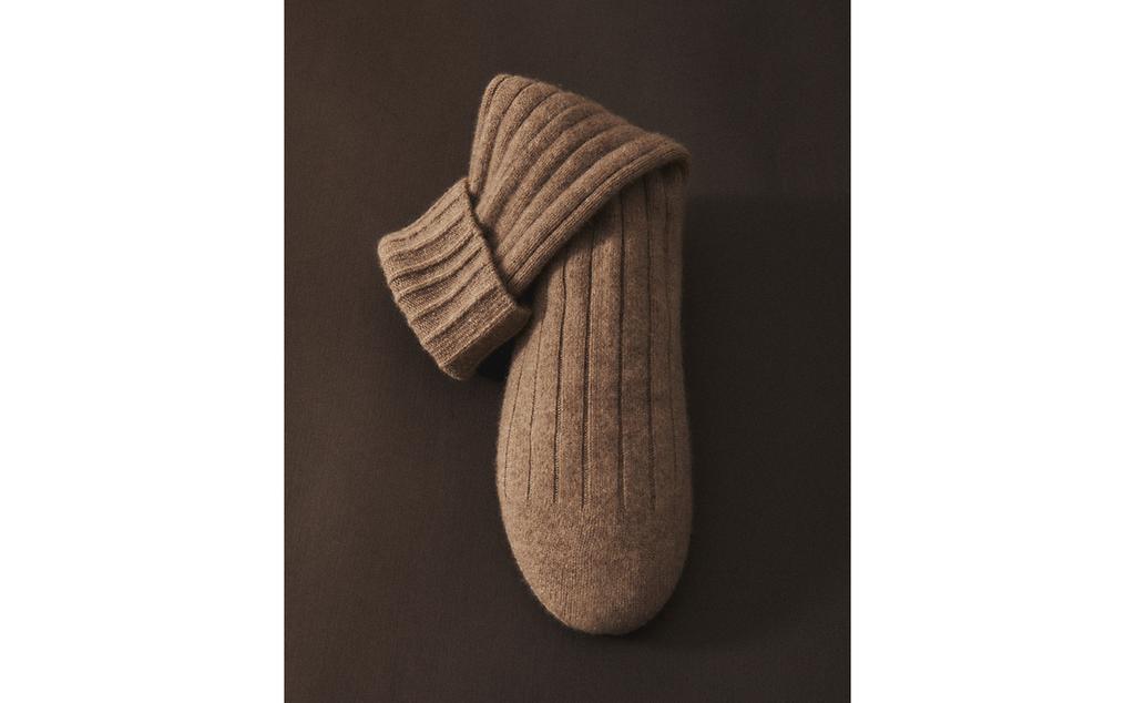 CASHMERE SOCKS