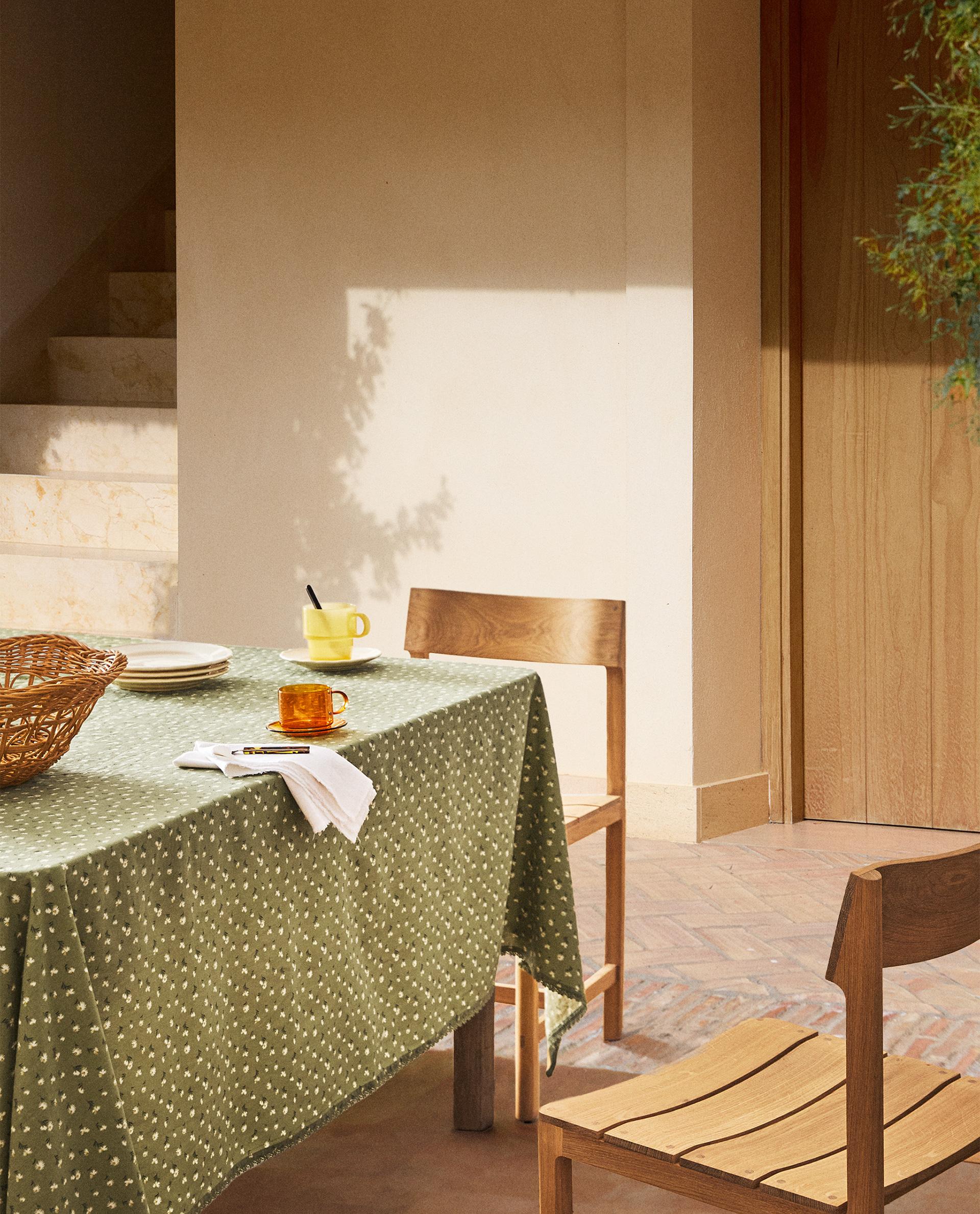 Tomoko Cotton House  テーブルクロス Tomoko Cotton House テーブルクロス