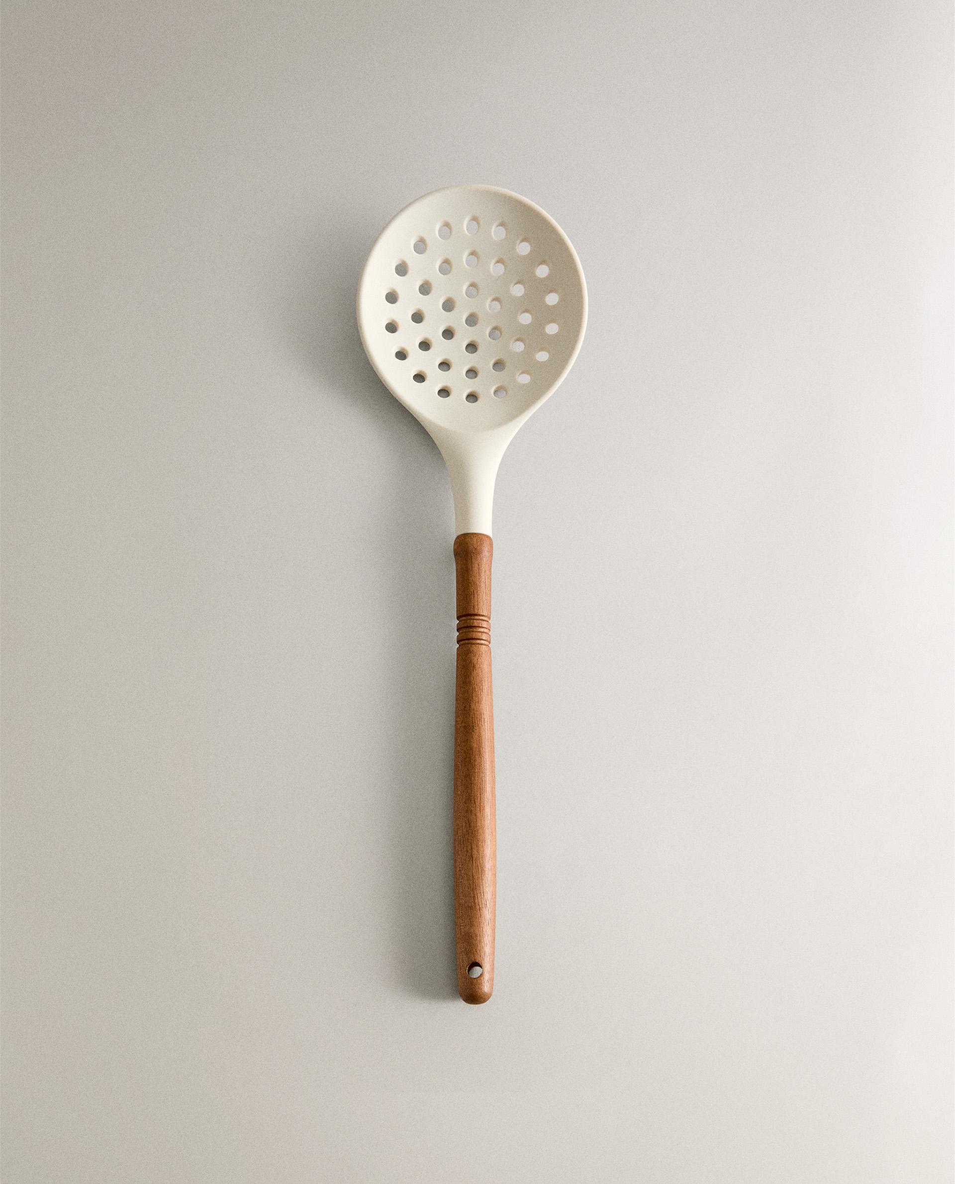 SILICONE AND WOOD SLOTTED SPOON product thumbnail 3