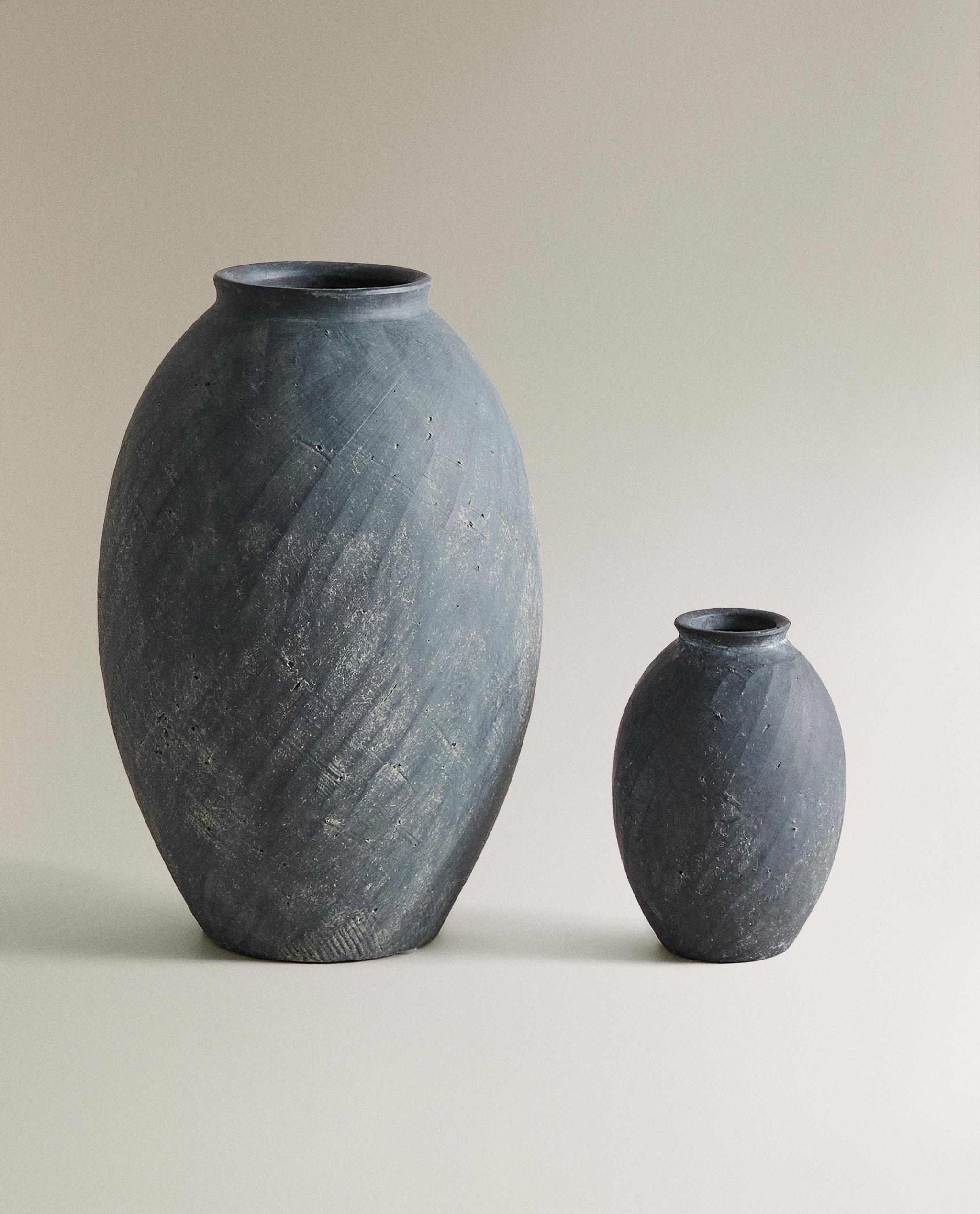 テクスチャード加工セラミック花瓶 | Zara Home 日本/Japan