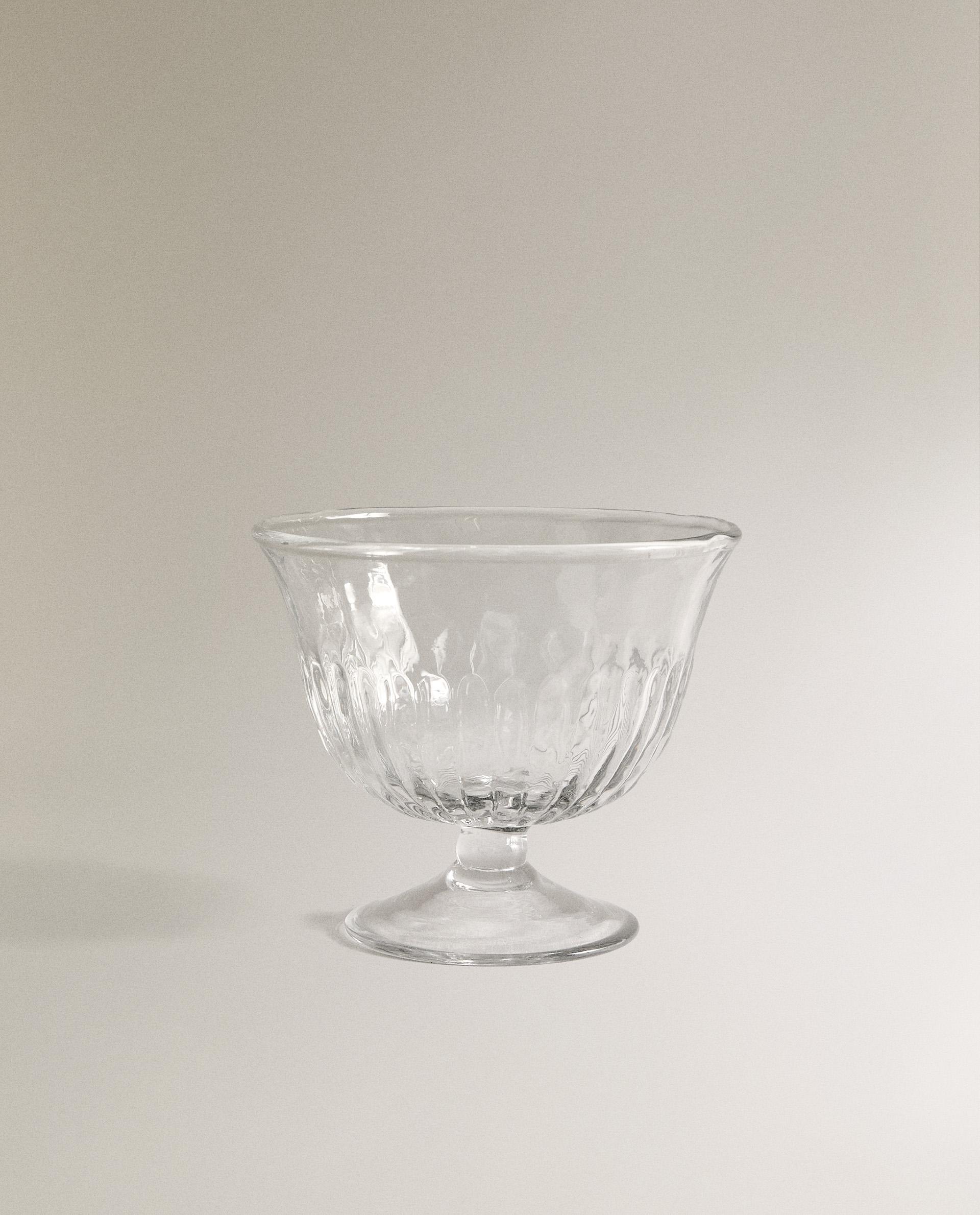 STRIPED GLASS SNACK BOWL