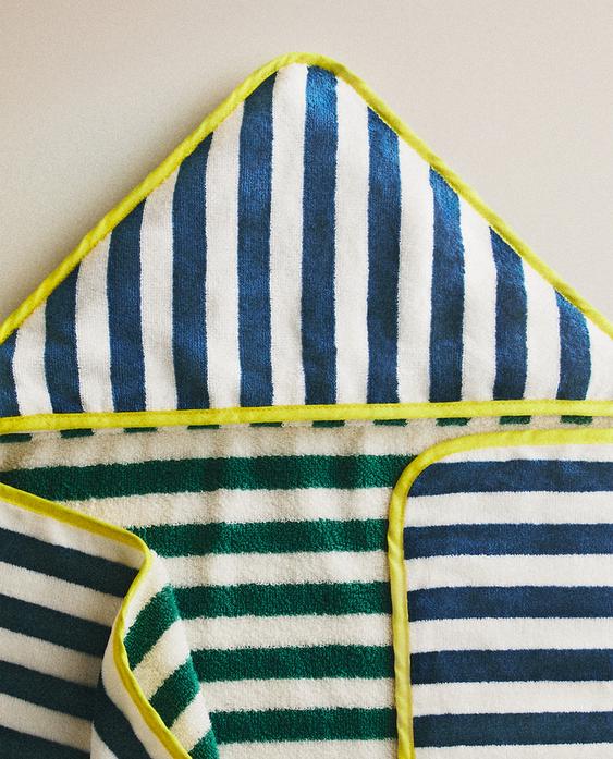 X THE ANIMALS OBSERVATORY HOODED BABY TOWEL