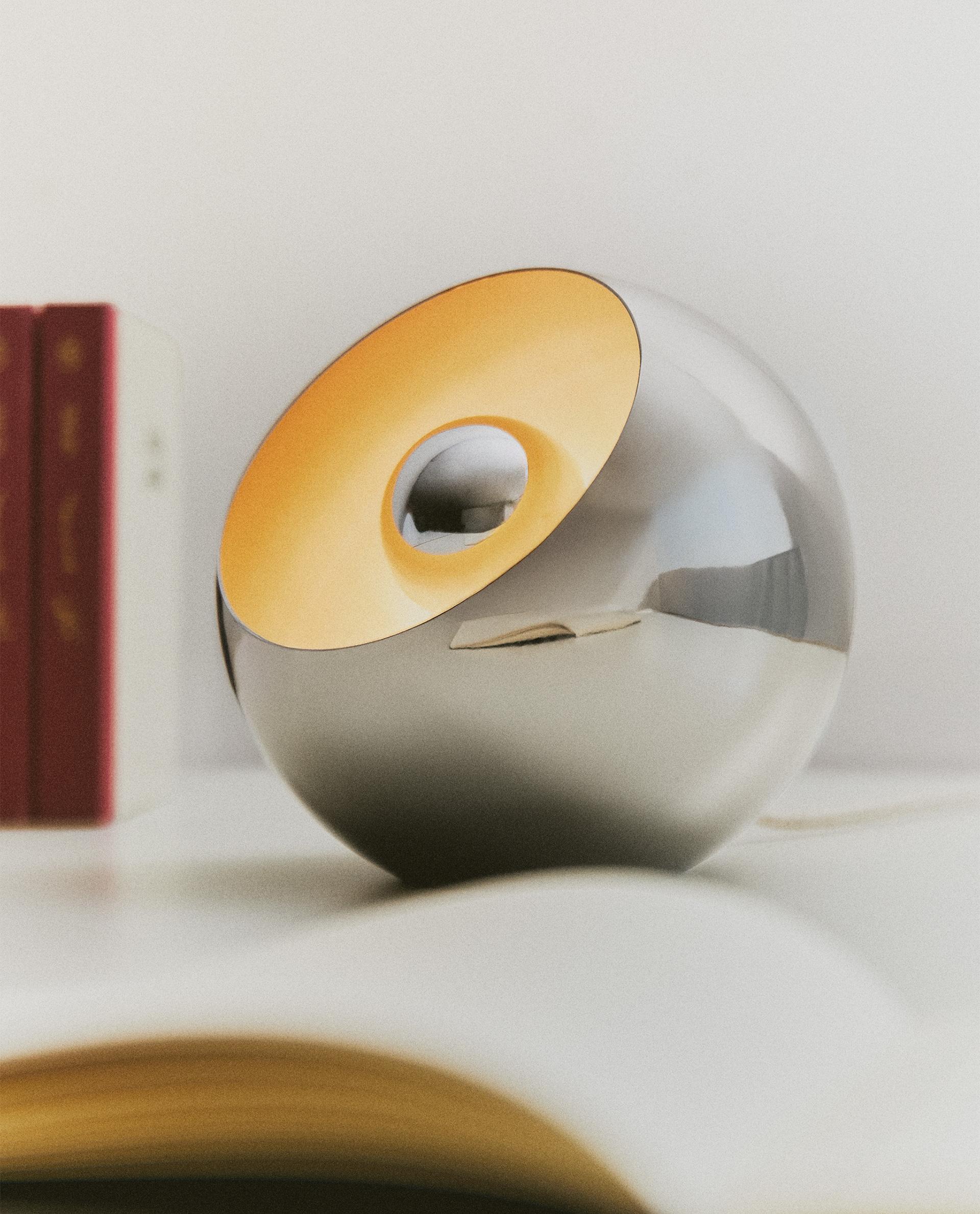 SEMI SPHERE TABLE LAMP