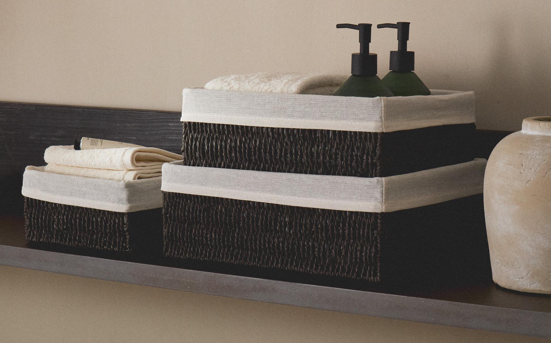 RECTANGULAR BASKET WITH COTTON LINING RECTANGULAR BASKET WITH COTTON LINING