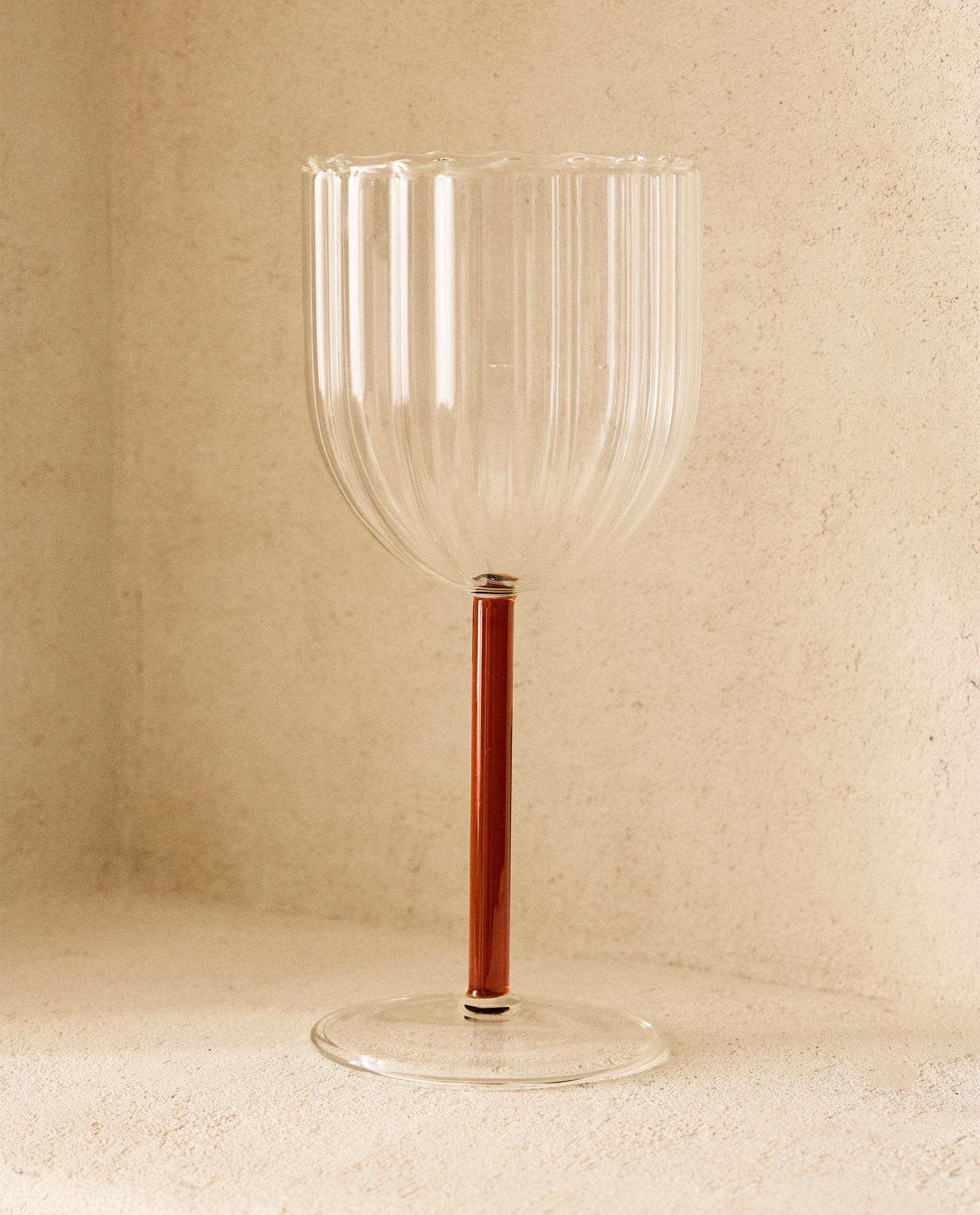 BOROSILICATE GLASS WITH COLOURED STEM