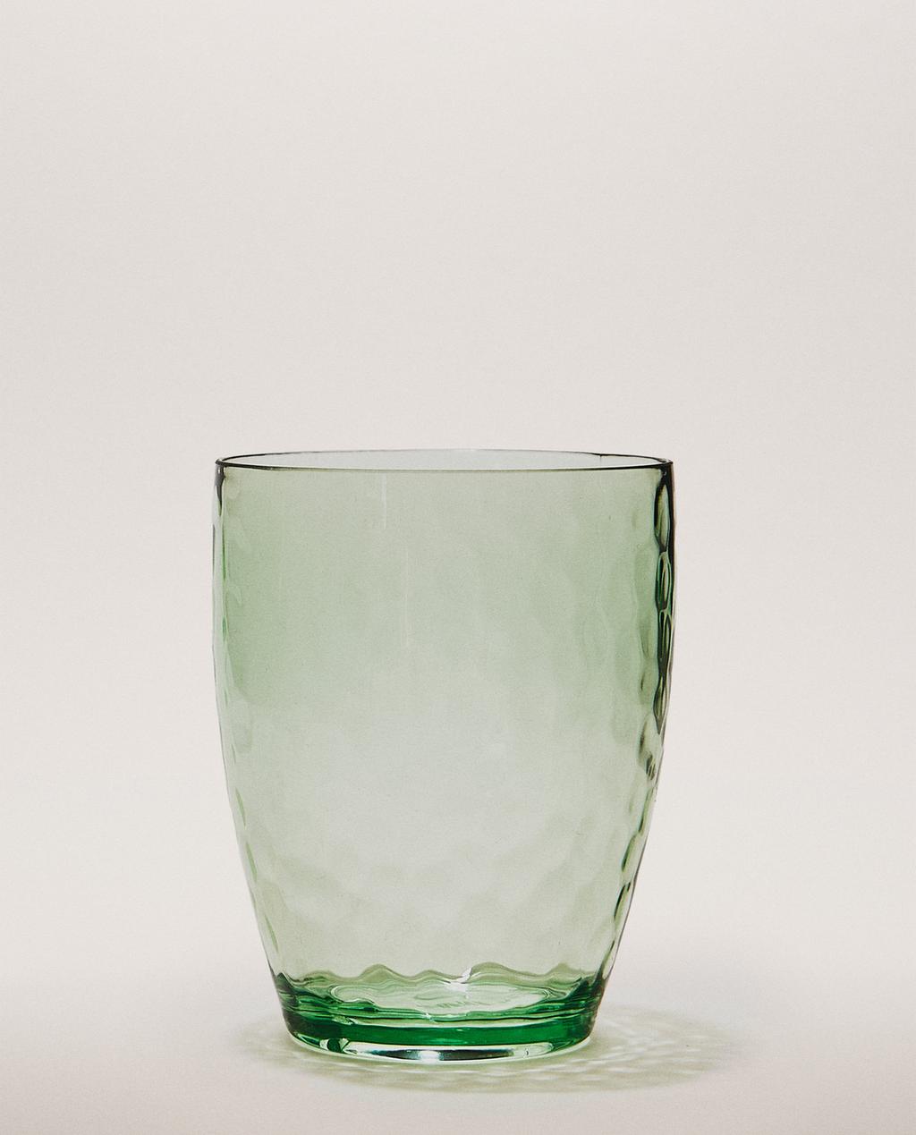 ACRYLIC TUMBLER WITH HAMMERED EFFECT ACRYLIC TUMBLER WITH HAMMERED EFFECT