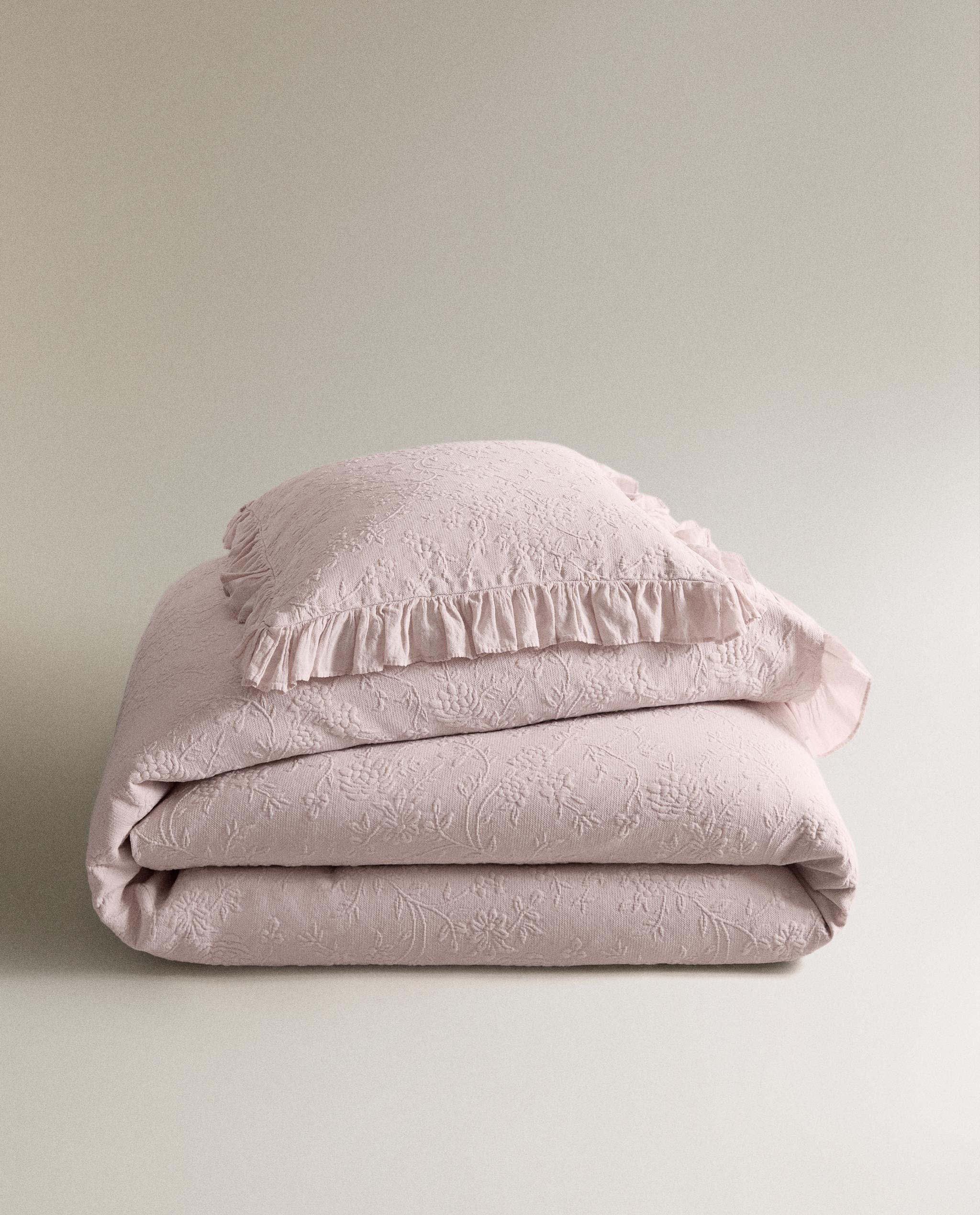 JACQUARD BEDSPREAD WITH RUFFLE TRIM product thumbnail 2