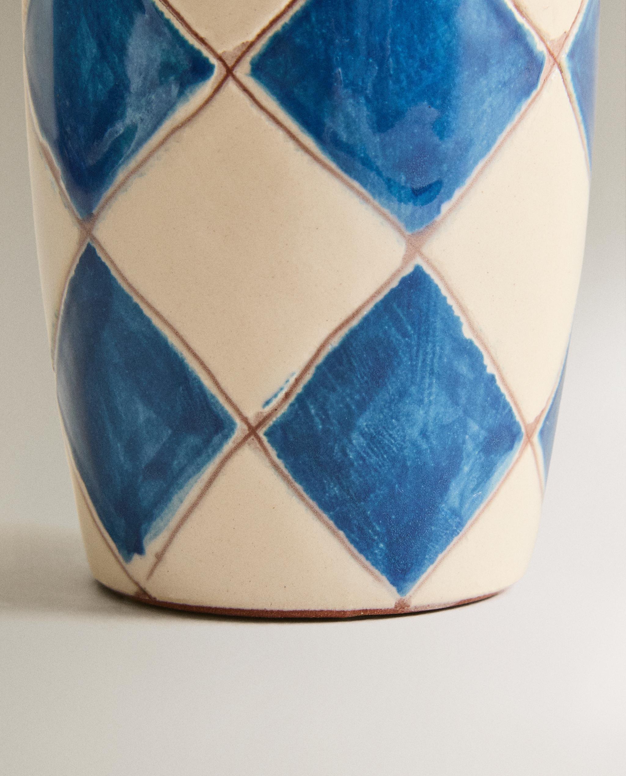 BLUE DIAMOND CERAMIC SOAP DISPENSER product thumbnail 4