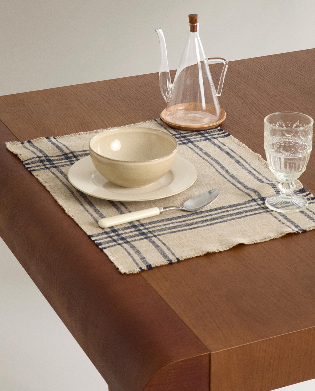 SET DE TABLE LIN CARREAUX