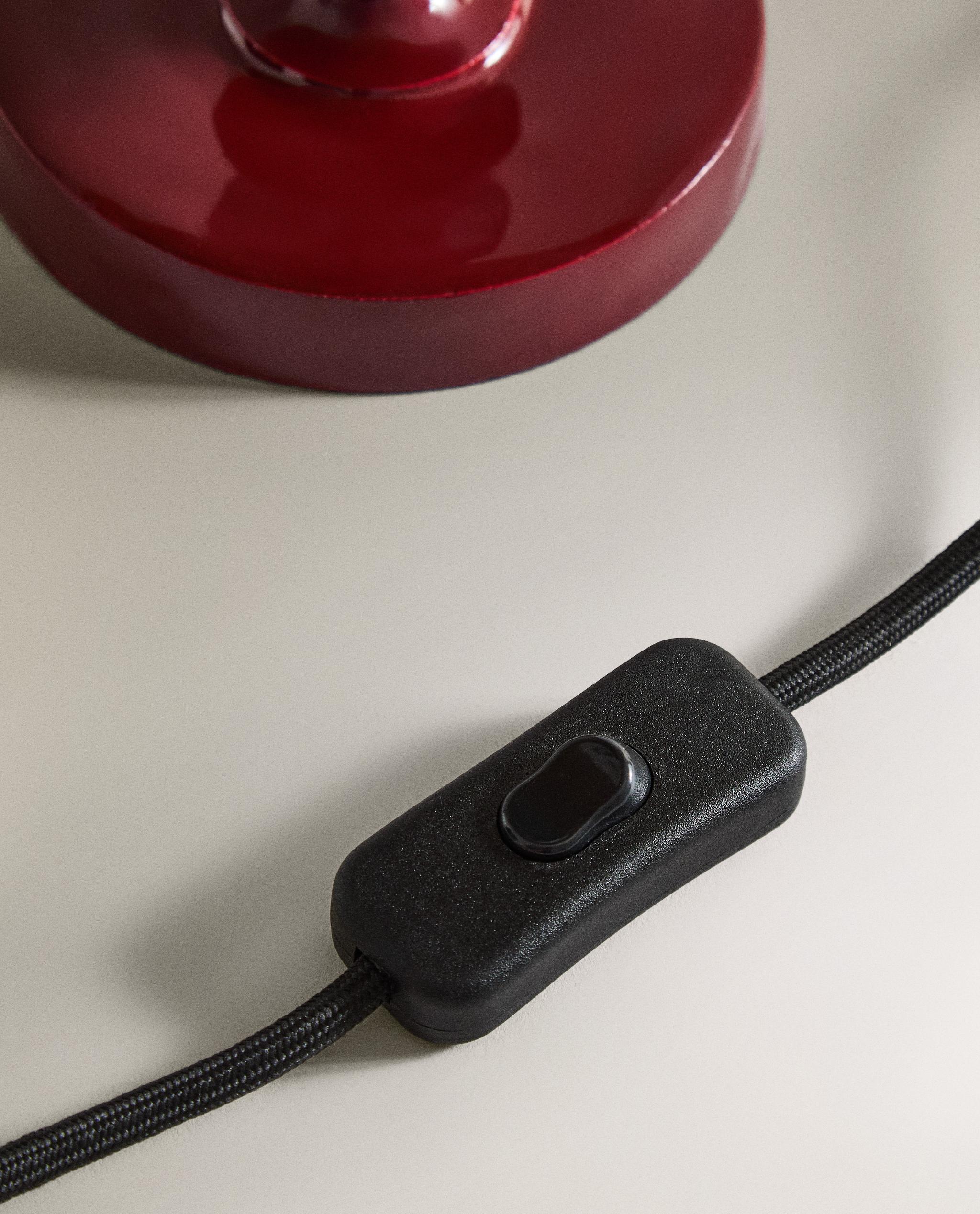 METAL TABLE LAMP product thumbnail 10