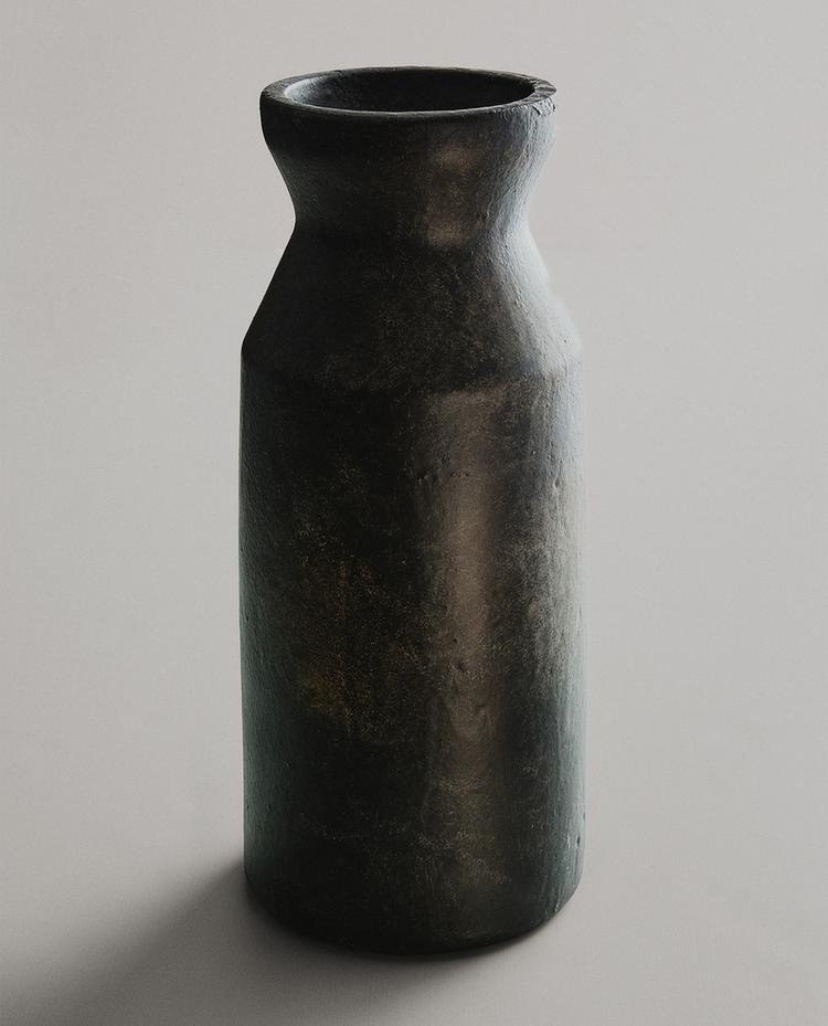 CYLINDRICAL CERAMIC VASE