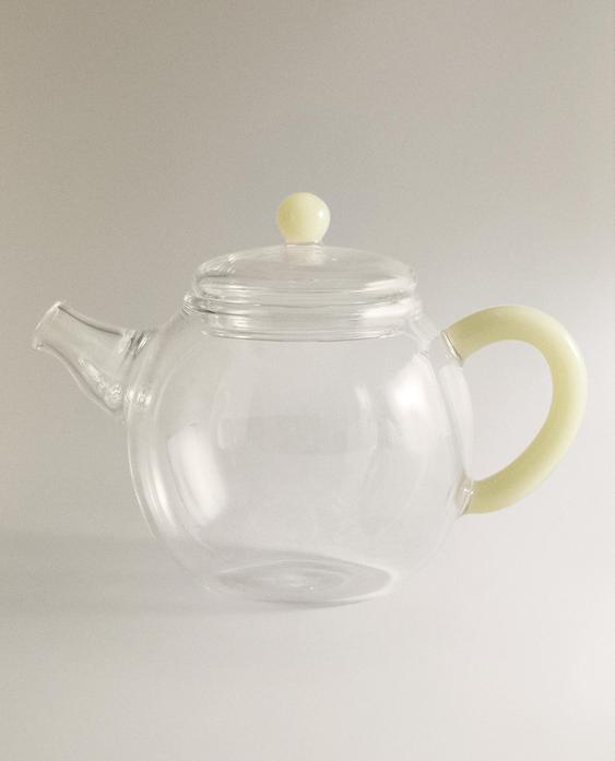 ČAJOVÁ KANVICA Z VARNÉHO SKLA S FAREBNÝM UŠKOM ČAJOVÁ KANVICA Z VARNÉHO SKLA S FAREBNÝM UŠKOM