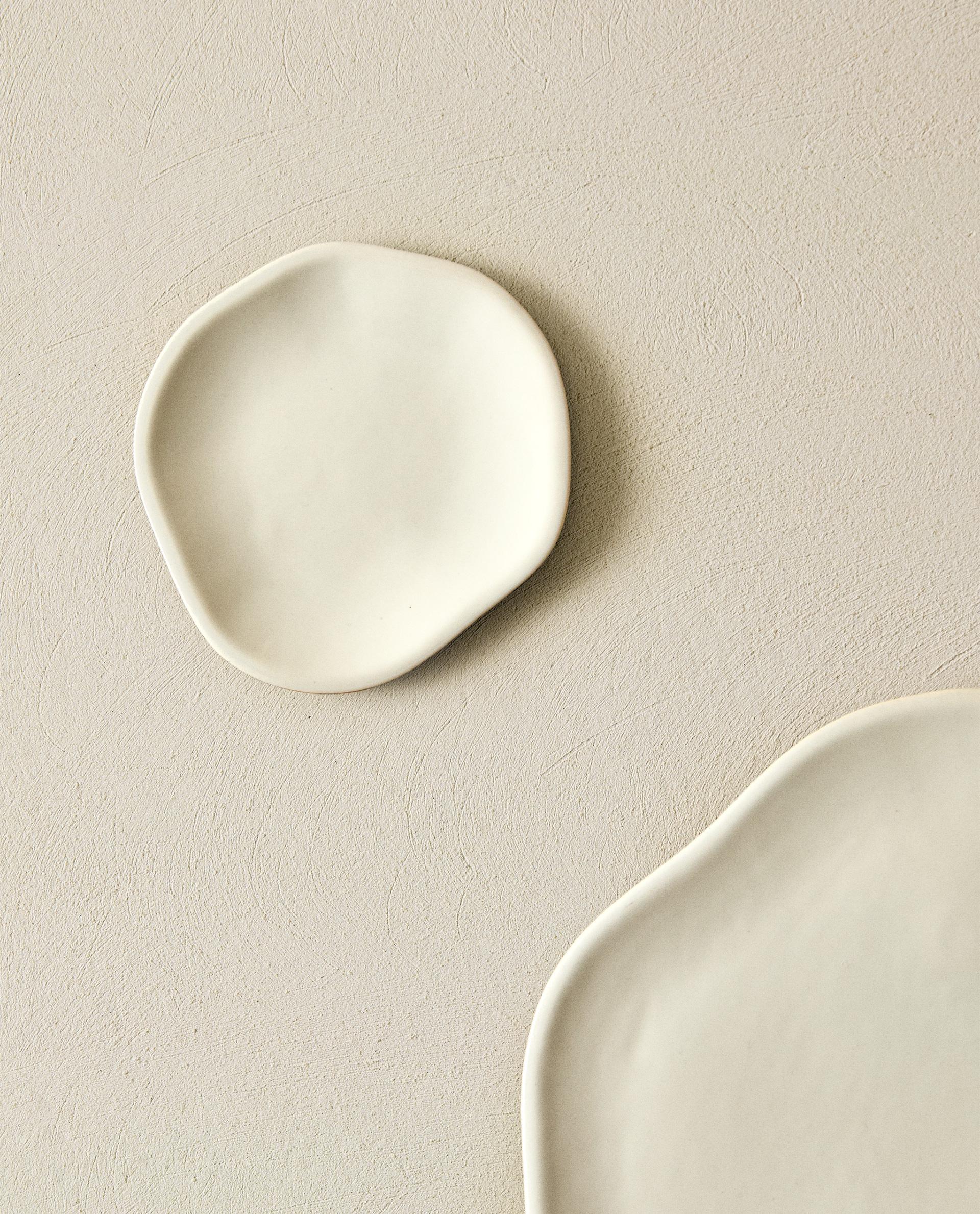 IRREGULAR STONEWARE SIDE PLATE