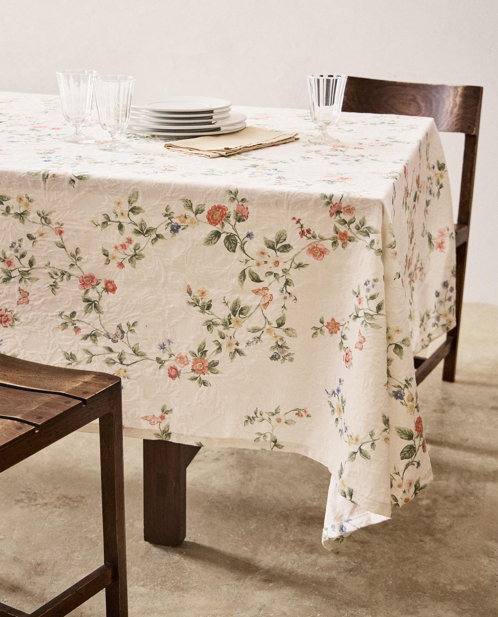 ジャカード＆フローラルプリント テーブルクロス | Zara Home