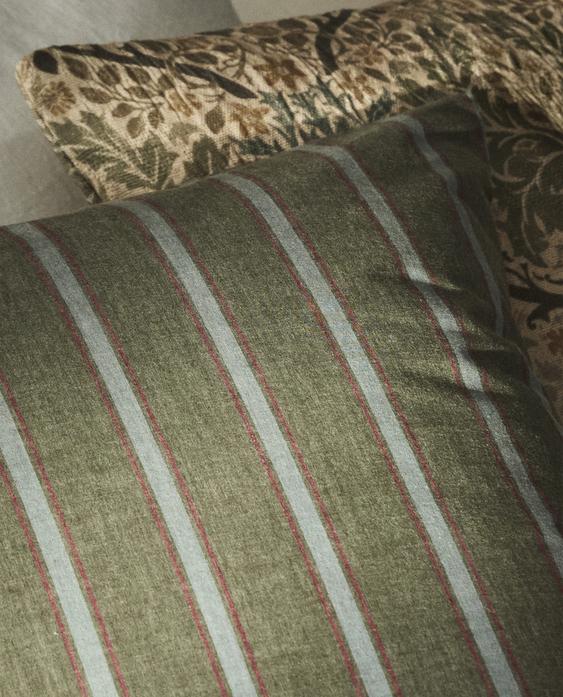 CAPA DE EDREDOM DE ALGODÃO PERCAL LISTRADO (300 FIOS) CAPA DE EDREDOM DE ALGODÃO PERCAL LISTRADO (300 FIOS)