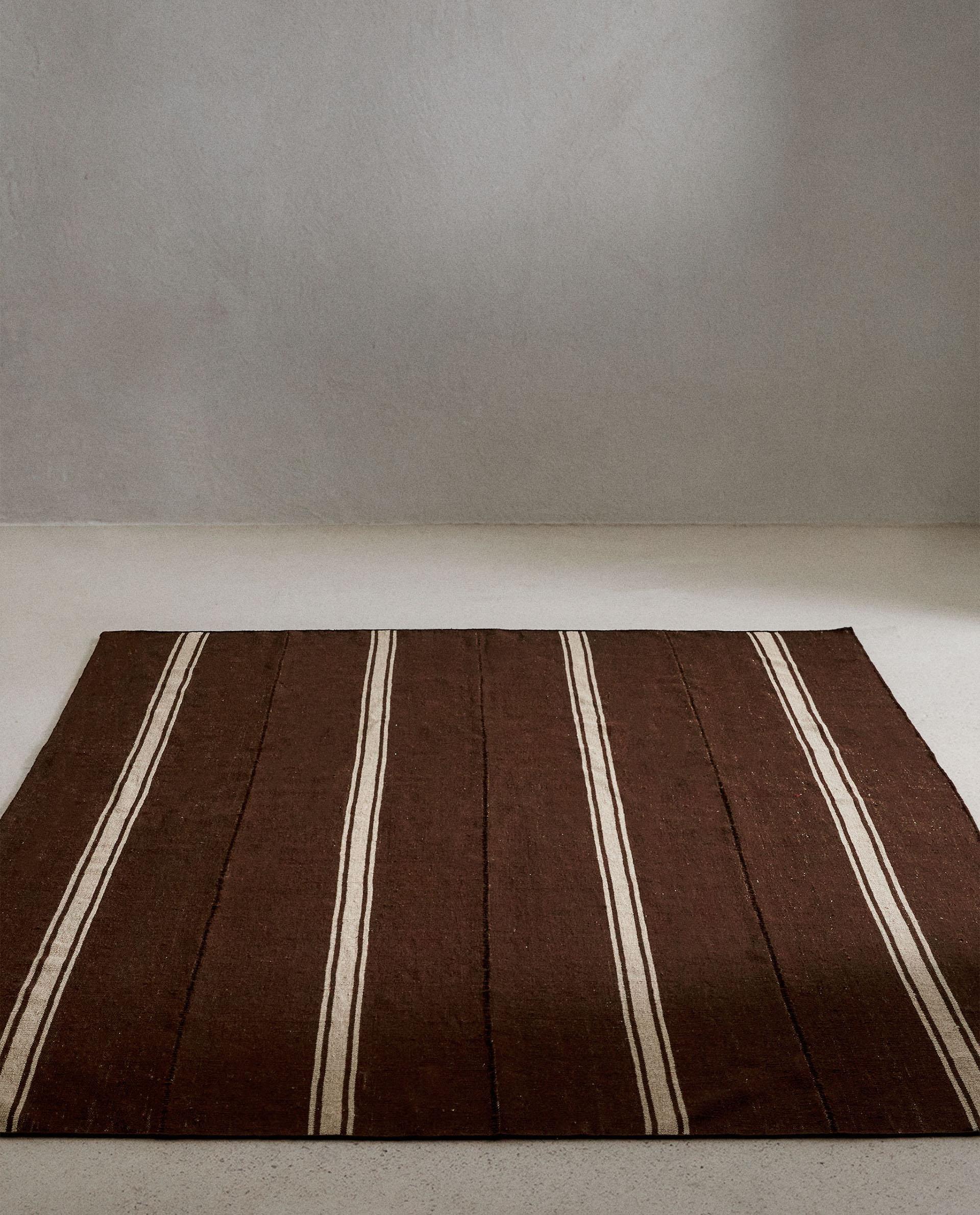 RUG 03 product thumbnail 10