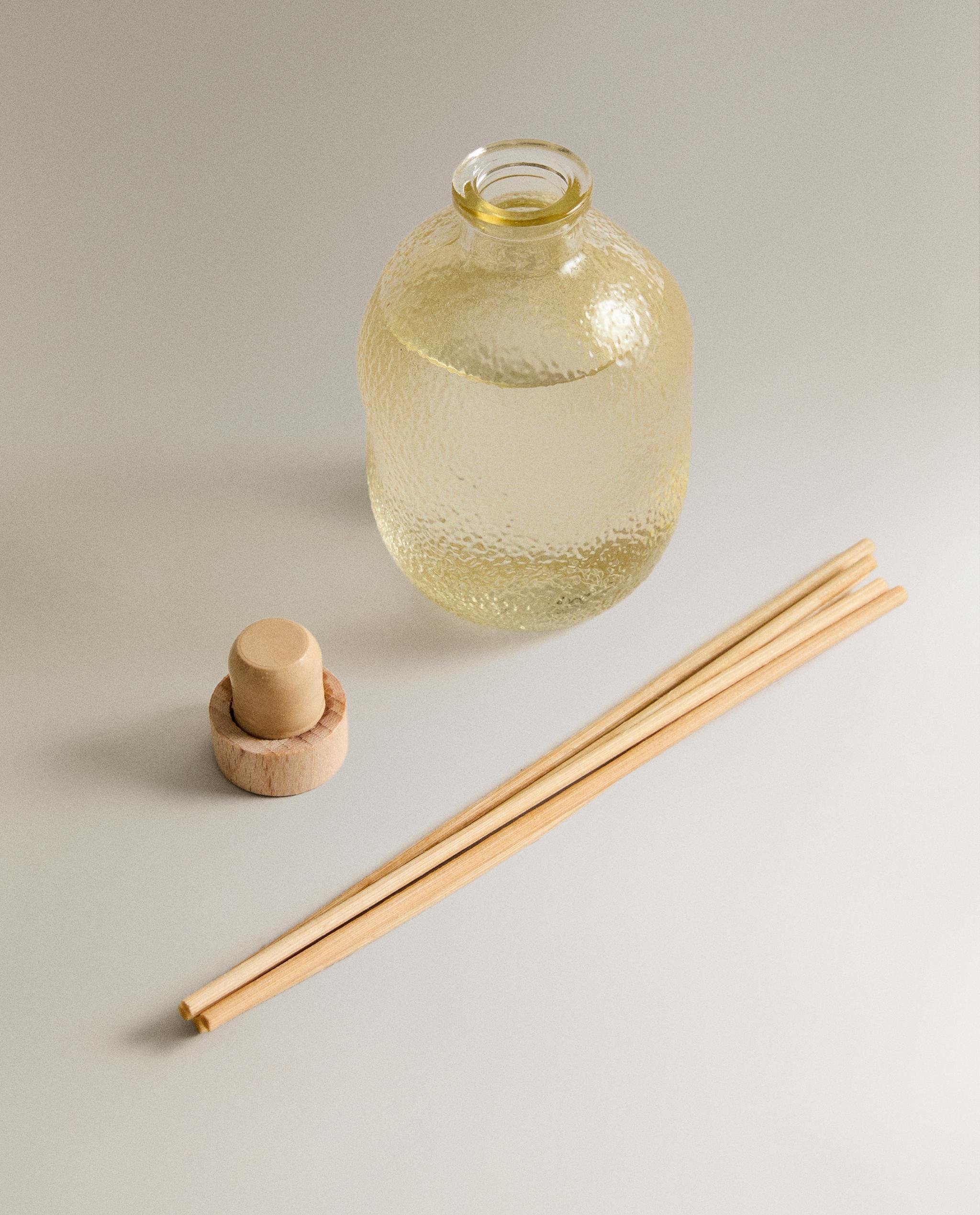 CITRUS PEACH REED DIFFUSERS AND SCENTED CANDLE product thumbnail 17