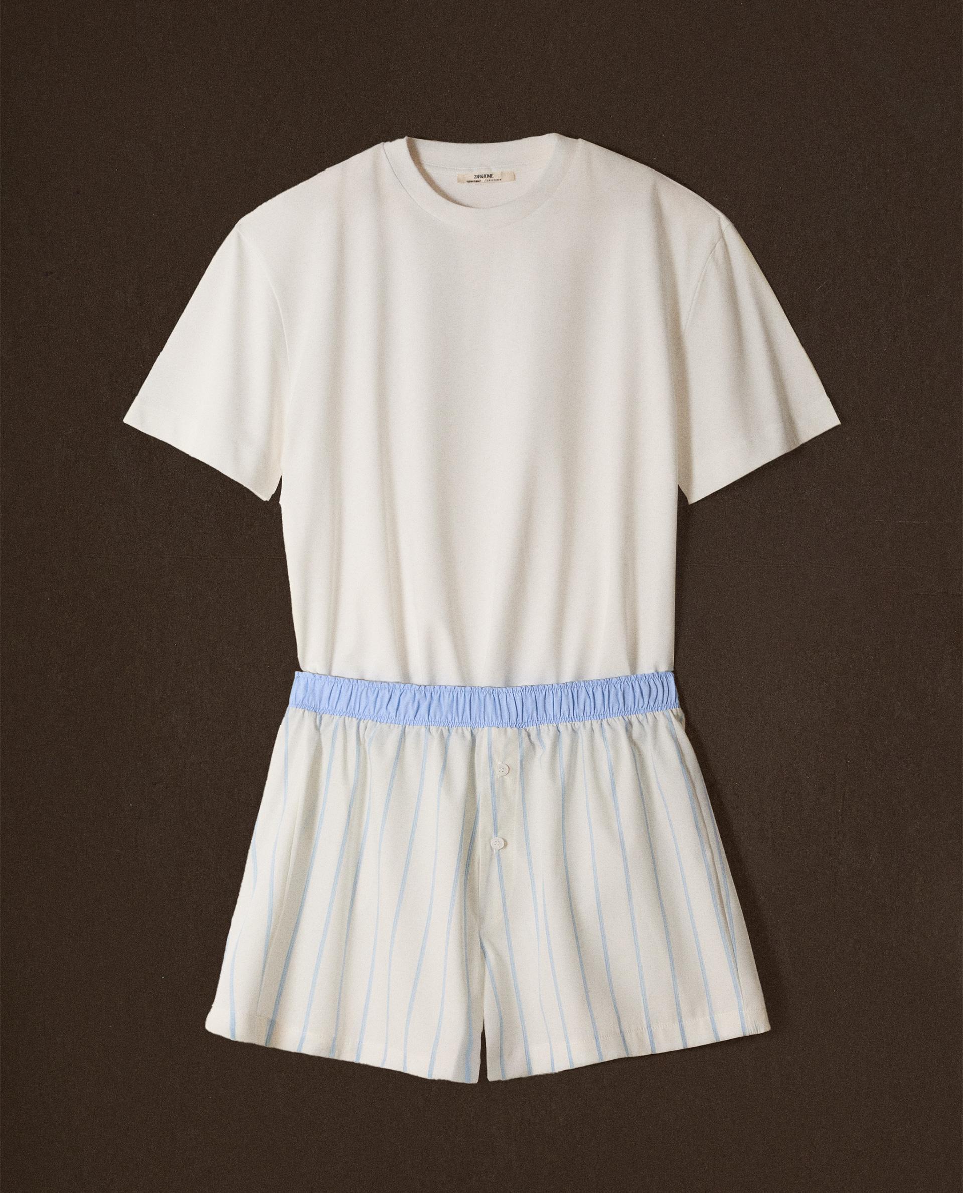 ZARA  コットン製 白と紺ストライプラグ 150×200cm ZARA HOME コットン製 白と紺ストライプラグ 150×200cm ストライプ