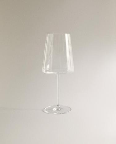 CONICAL CRYSTALLINE WINE GLASS