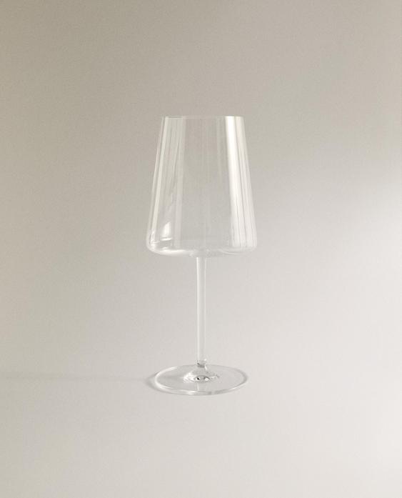 CONICAL CRYSTALLINE WINE GLASS CONICAL CRYSTALLINE WINE GLASS
