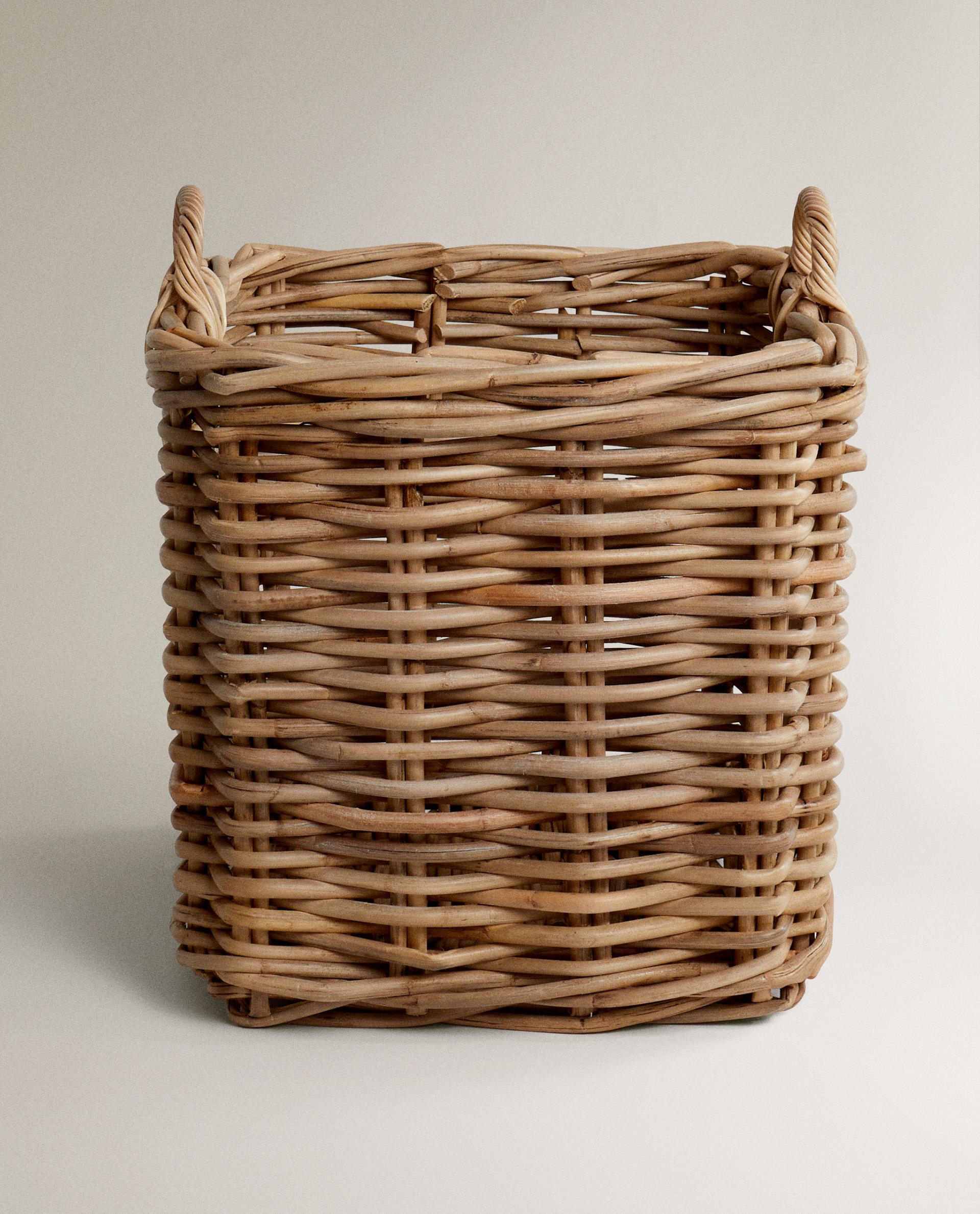 LARGE CHUNKY RATTAN BASKET